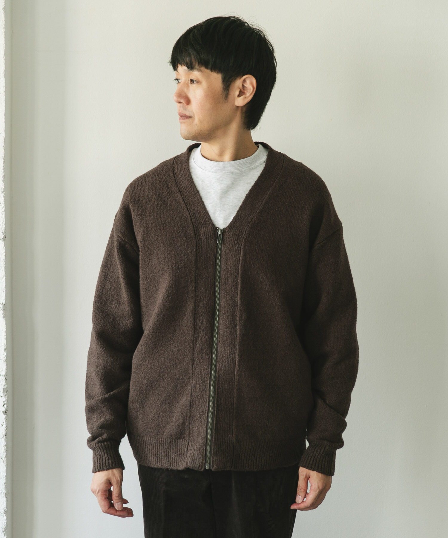 URBAN RESEARCH DOORS「AIR FIT Vネックカーディガン」|カーディガン|