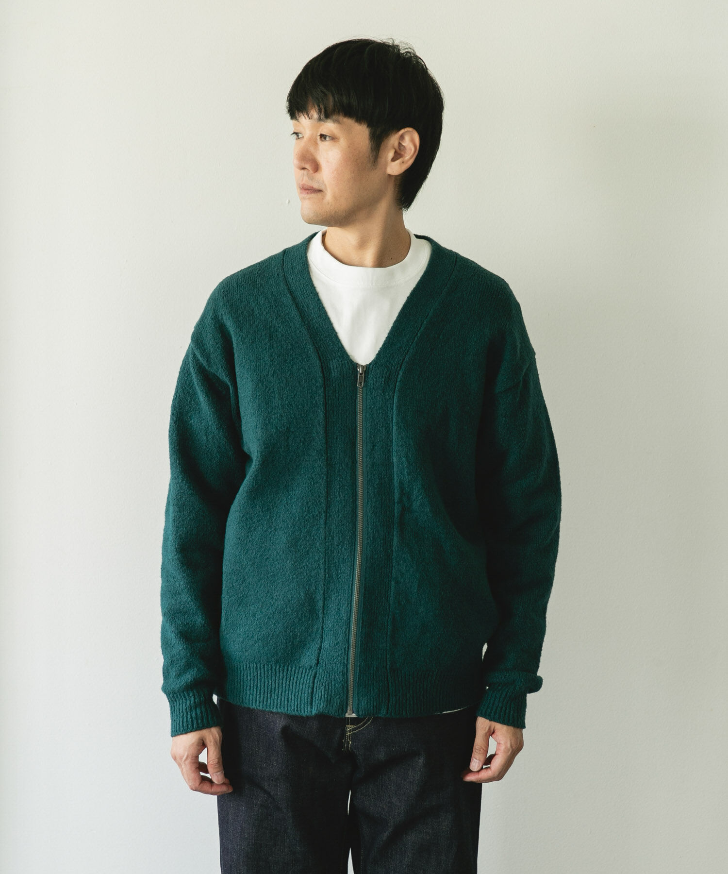 URBAN RESEARCH DOORS「AIR FIT Vネックカーディガン」|カーディガン|