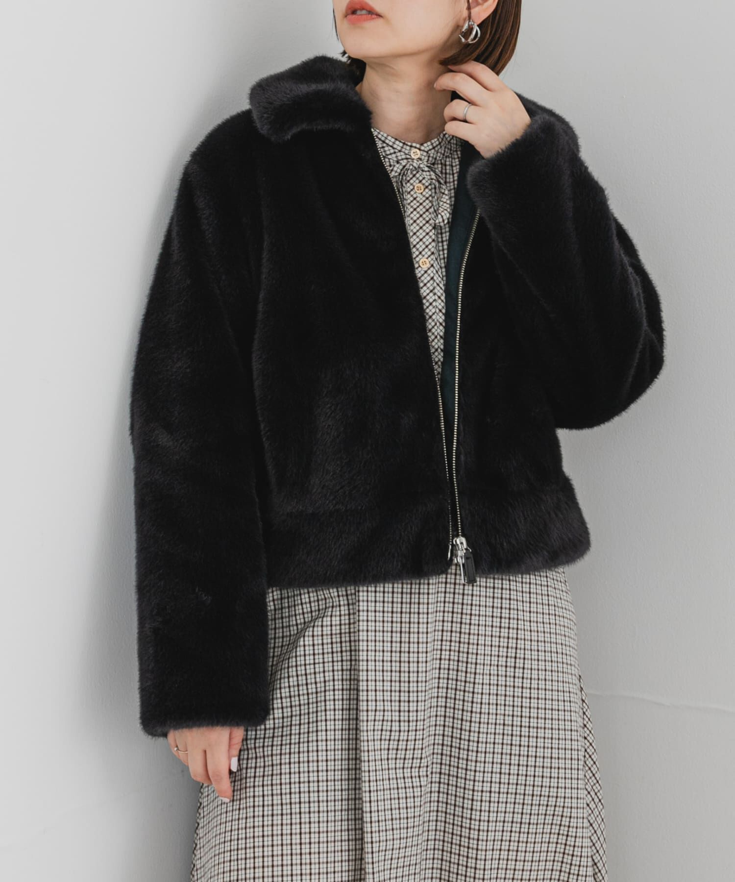 URBAN RESEARCH ROSSO「F by ROSSO　ファーZIPショートコート」|ノーカラーコート|