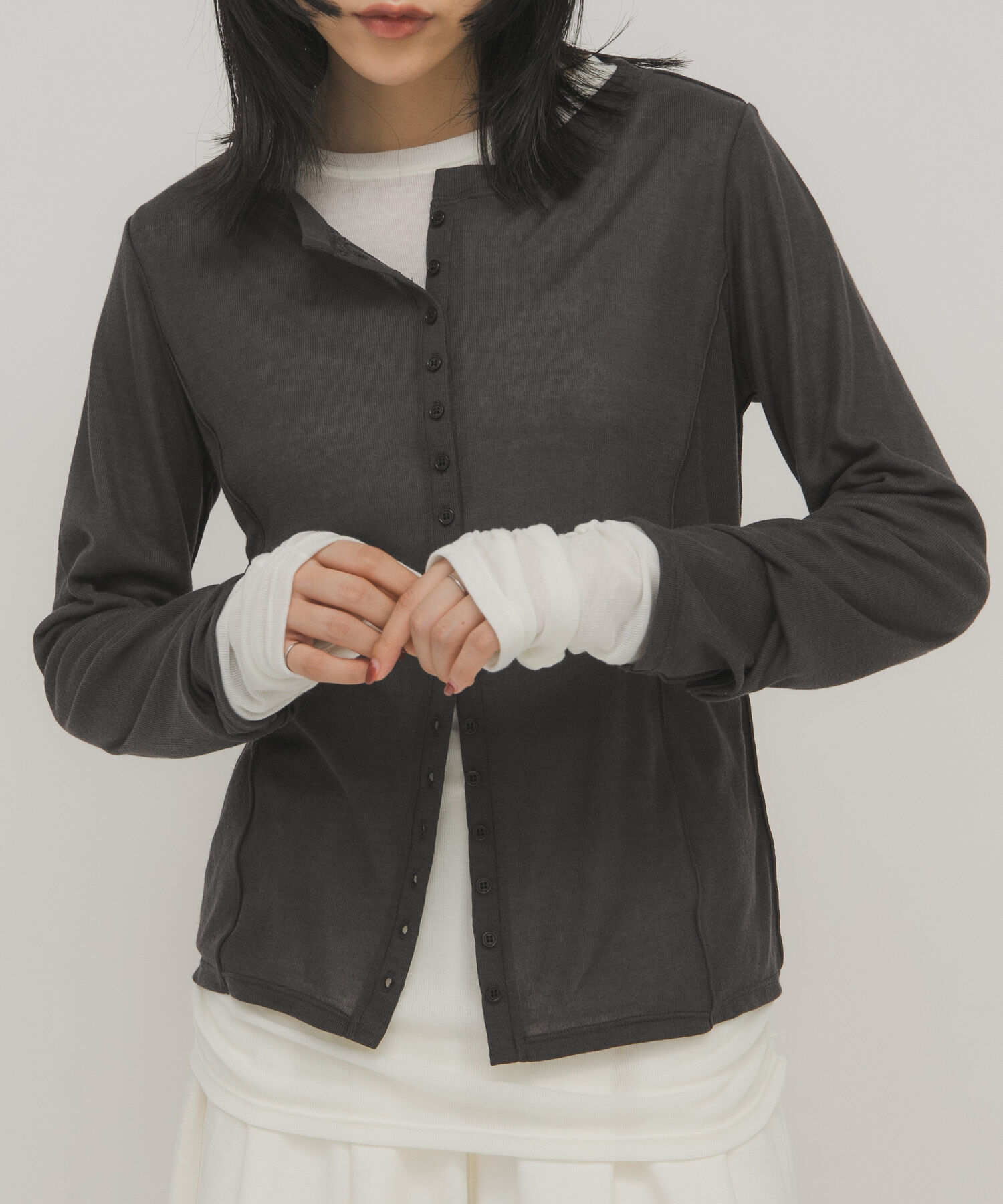  「バイカラーレイヤードカットソー」|Tシャツ・カットソー|チャコールグレー