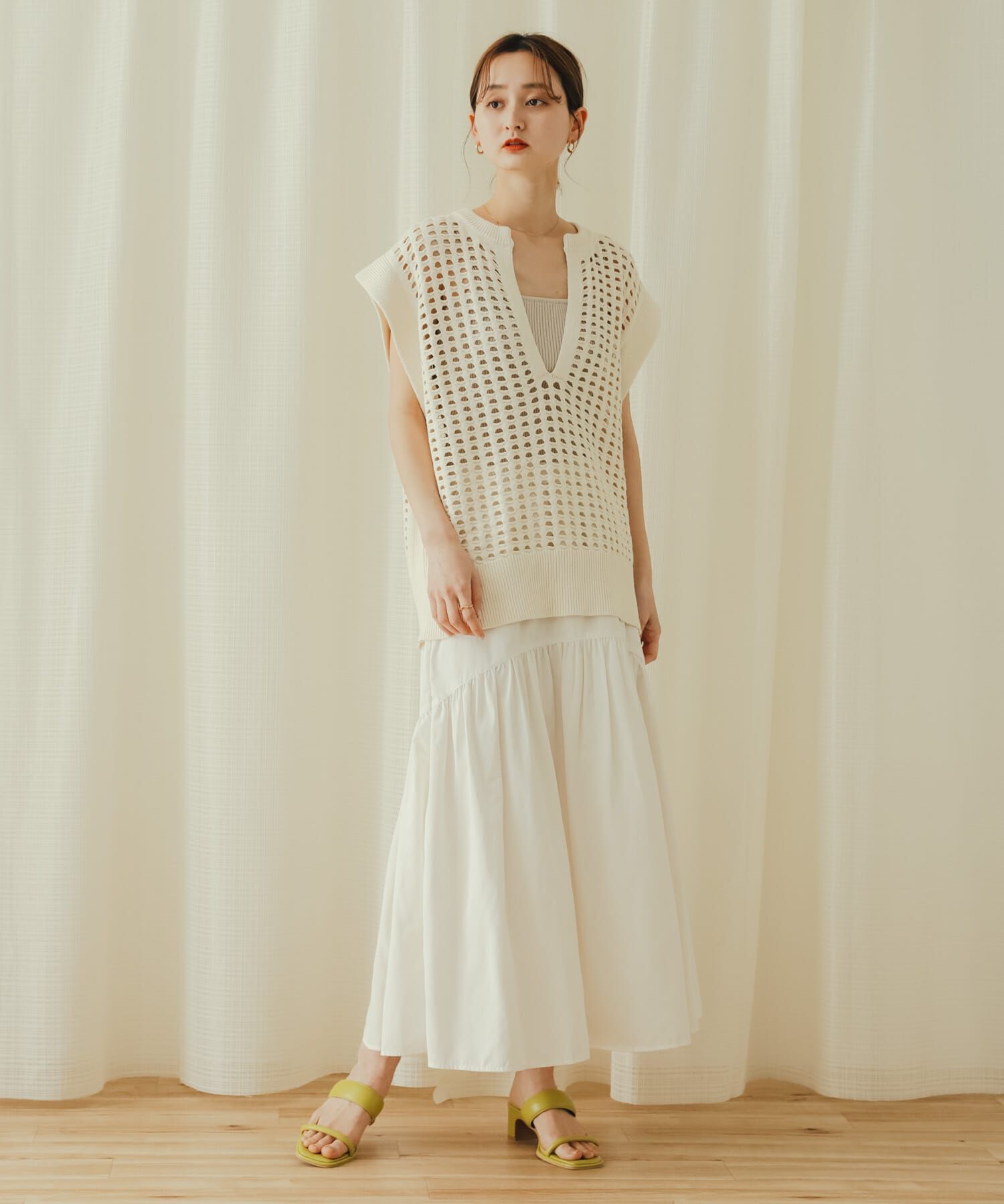 SENSE OF PLACE by URBAN RESEARCH「ホールメッシュキーネックニットベスト」|ベスト・ジレ|