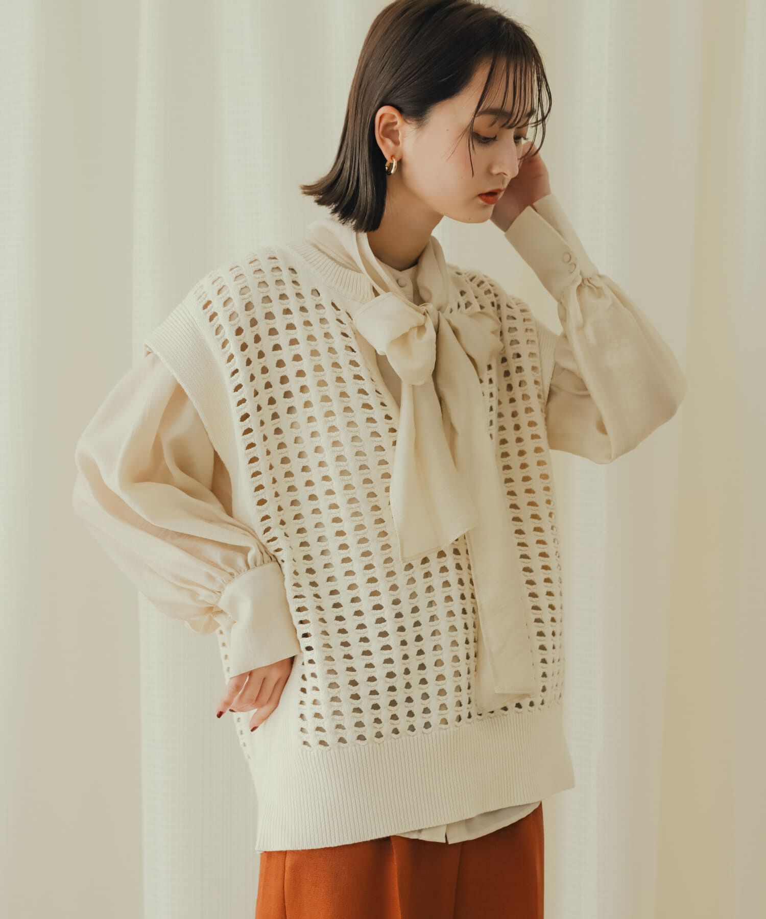 SENSE OF PLACE by URBAN RESEARCH「ホールメッシュキーネックニットベスト」|ベスト・ジレ|