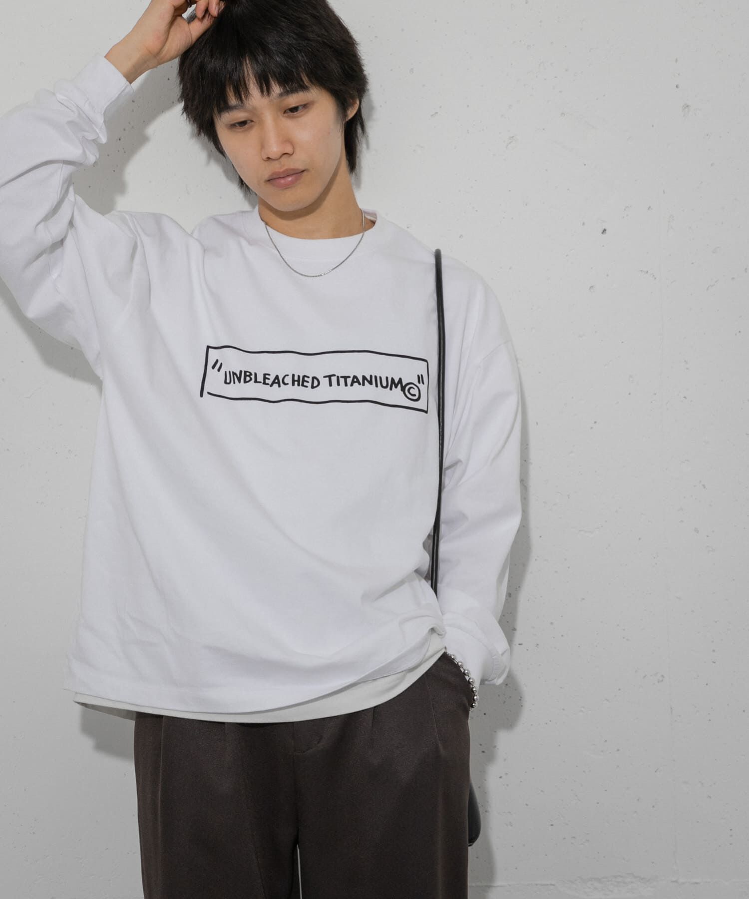 SENSE OF PLACE by URBAN RESEARCH「『別注』BASQUIAT&times;SENSE OF PLACE　ロゴロングスリーブTシャツ」|Tシャツ・カットソー|