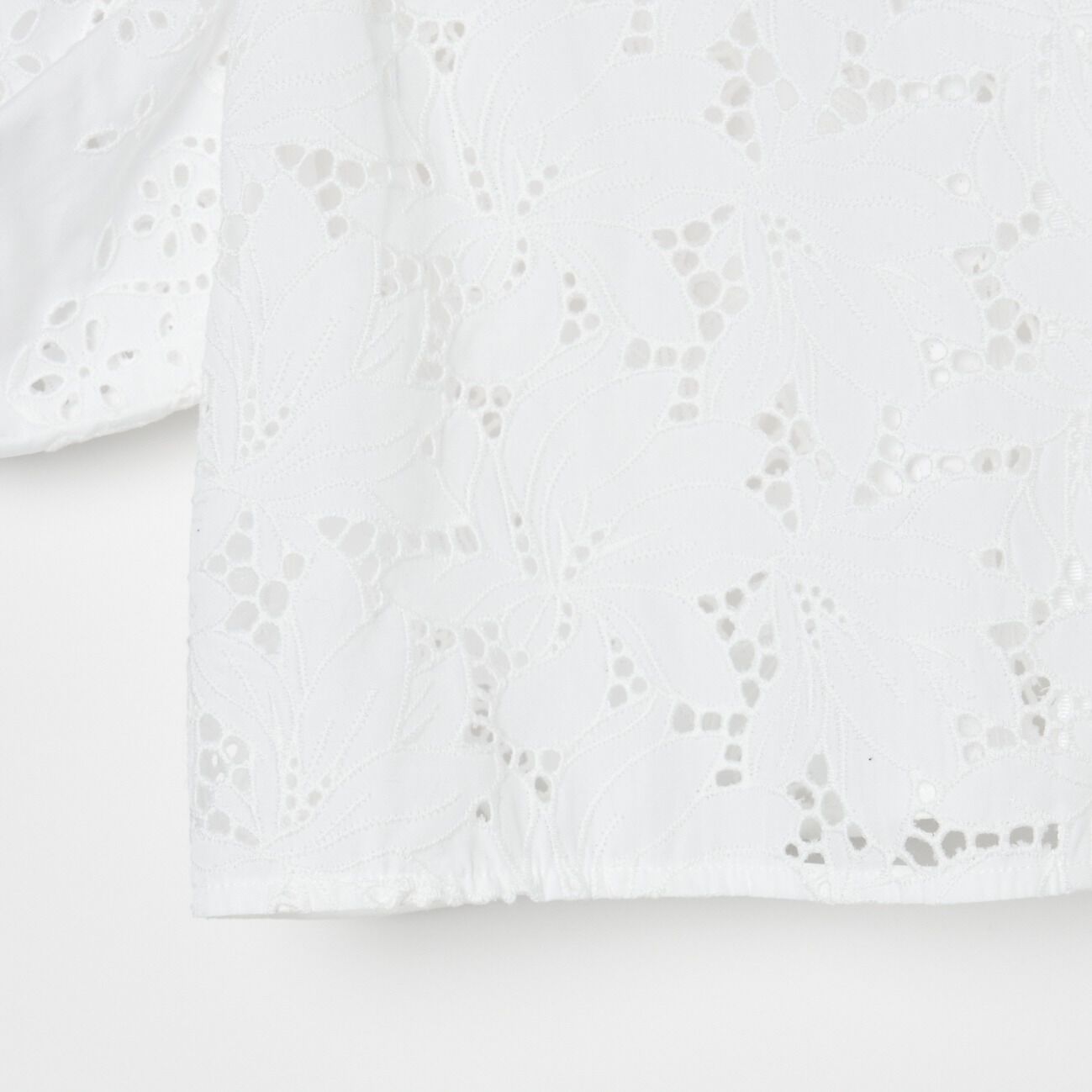  「TICCA FLOWER LACE SHORT BLOUSE」|シャツ・ブラウス|