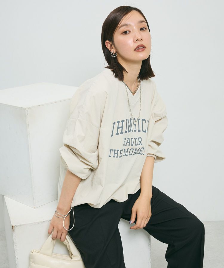 armonia「ナイロンロゴVネックプルオーバー」|チュニック|Light beige