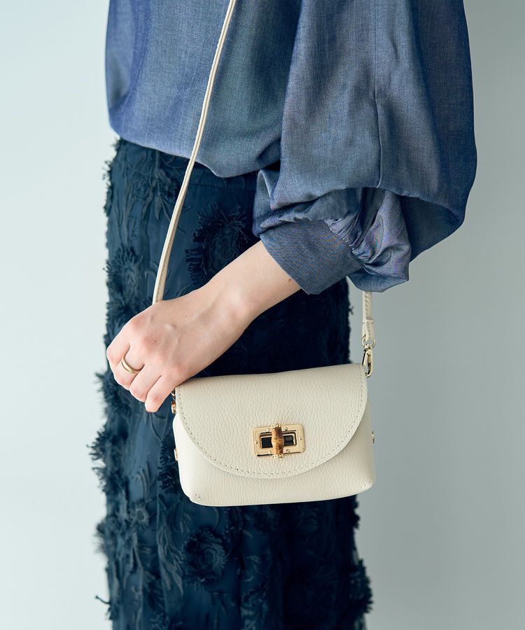 YECCA VECCA「【AULENTTI】レザーミニショルダーバッグ」|ショルダー・メッセンジャー|