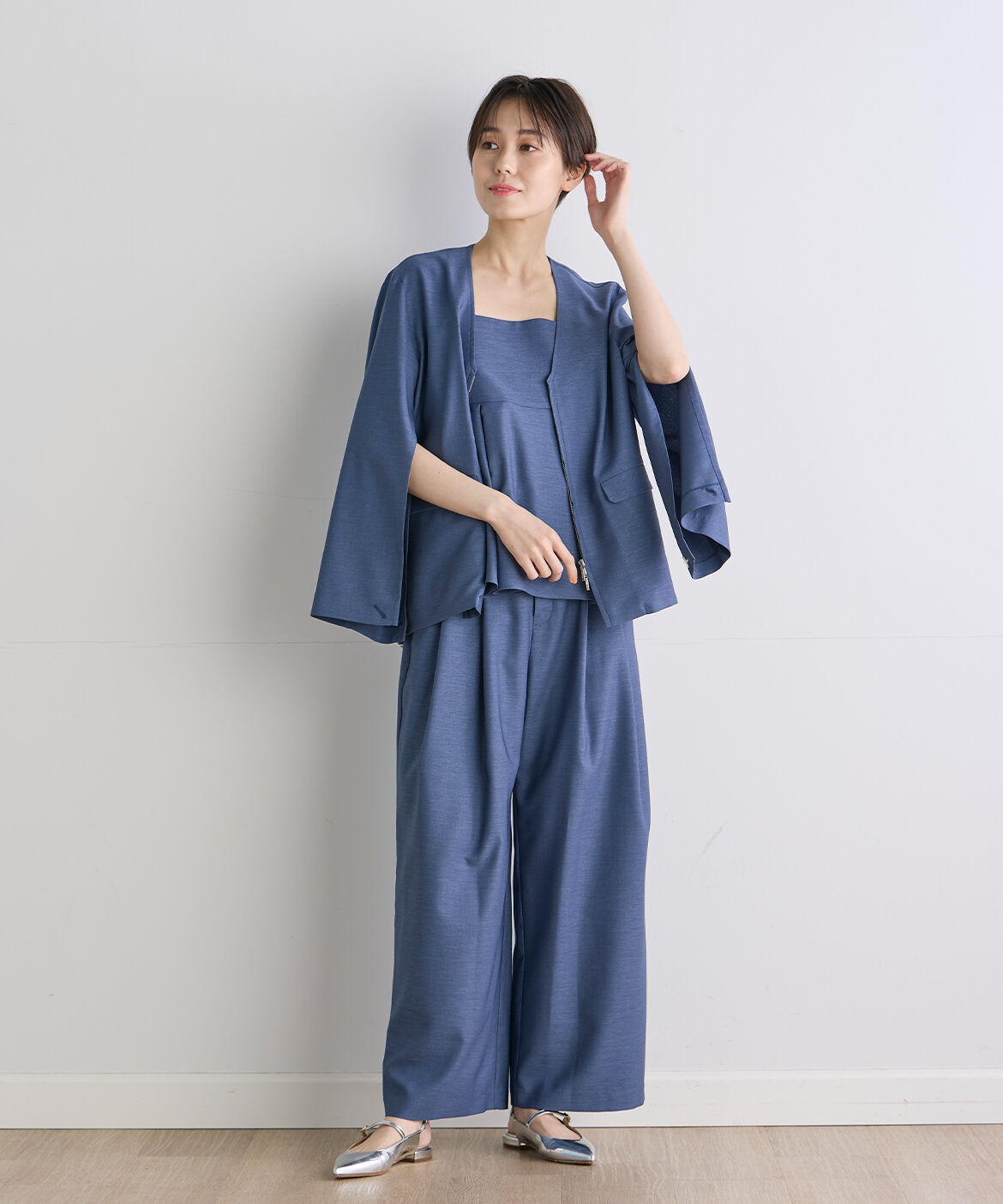 INED「《INED CLARO》ケープスリーブジャケット」|ノーカラージャケット|