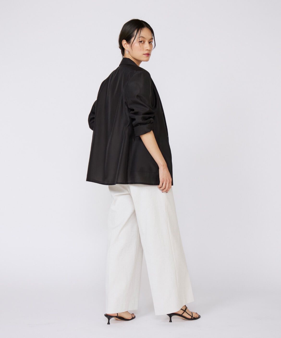 INED「《大きいサイズ》オーガンジーシアージャケット」|テーラードジャケット|