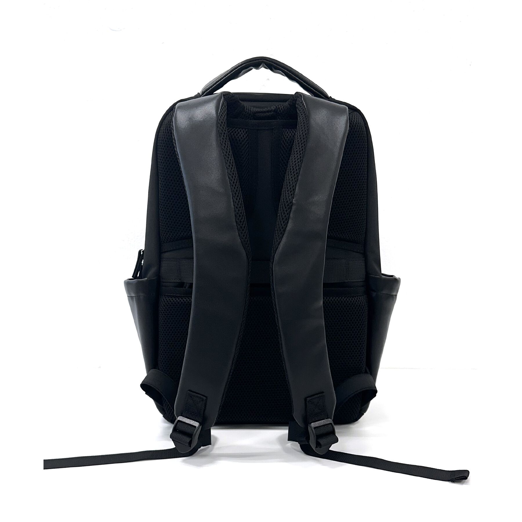 DRESSTERIOR「【荷重軽減/Monomax3月号掲載】サスペンション バックパック」|リュック|