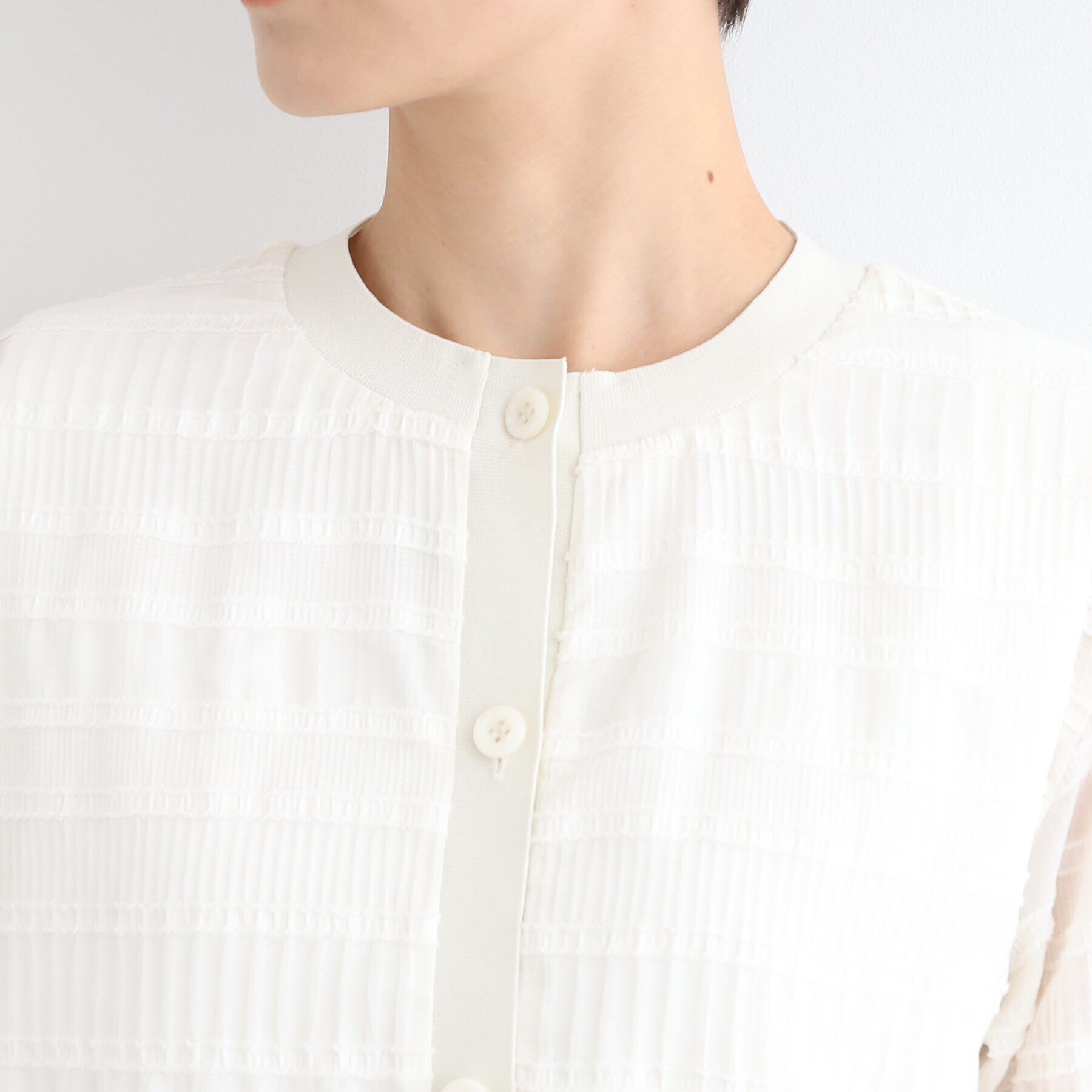 INDIVI「【洗える／SETUP可能】シャーリングクロップド丈カーディガンブラウス」|カーディガン|