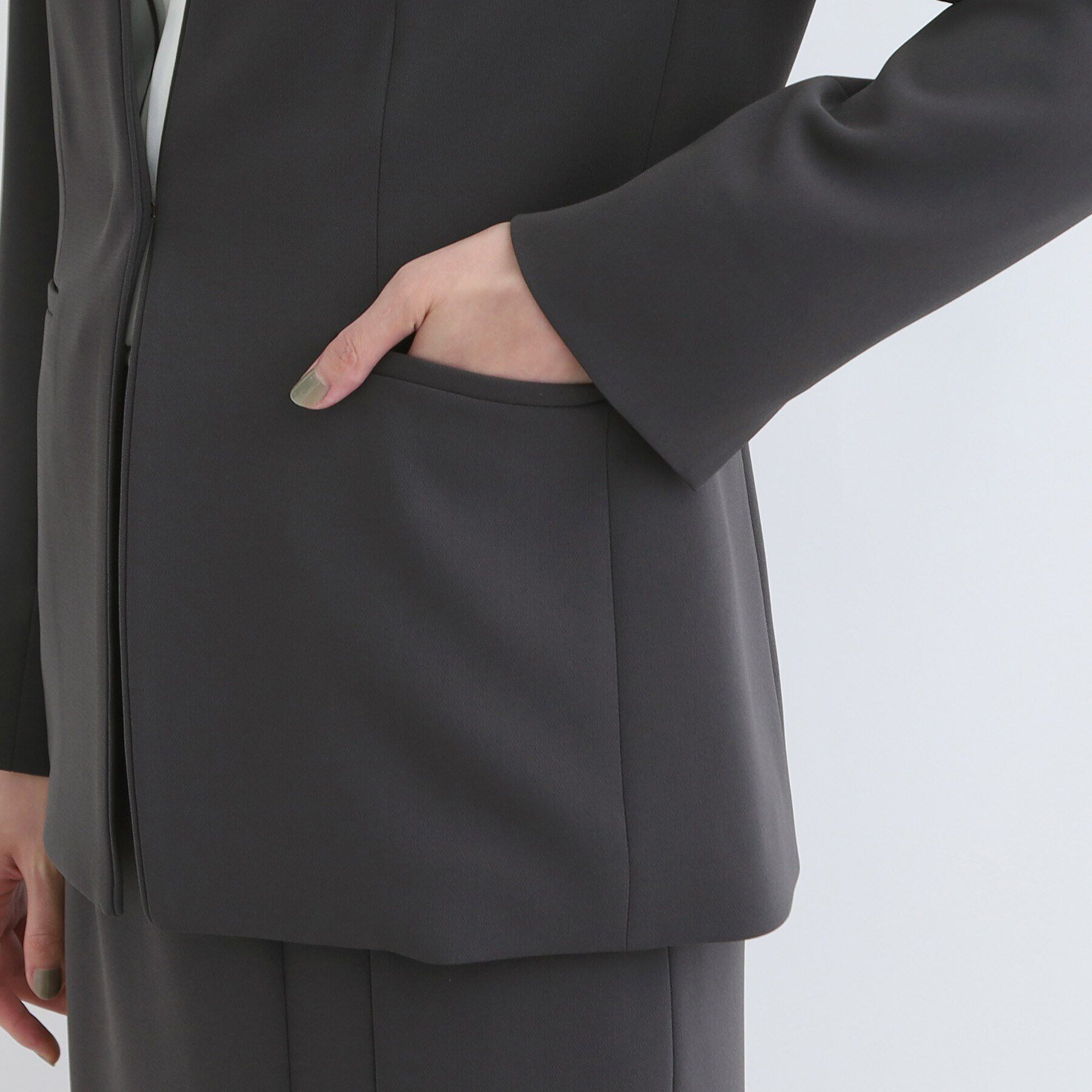 INDIVI「【洗える／日本製／定番スーツ】トリアセテート混ストレッチノーカラージャケット」|スーツ|