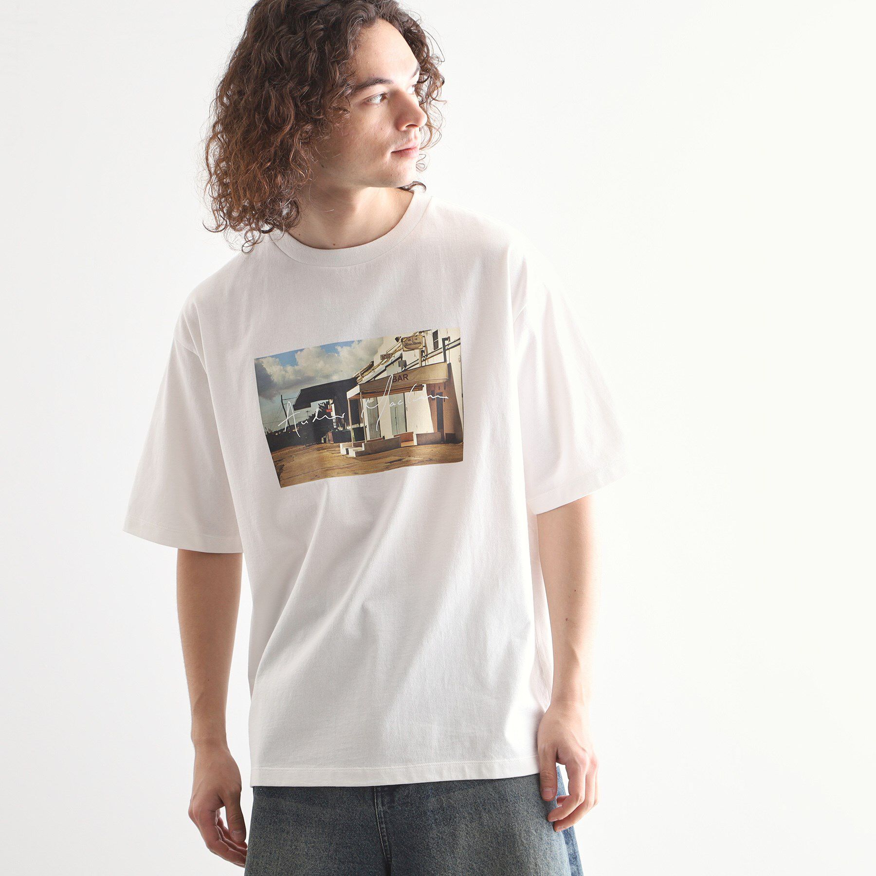 tk.TAKEO KIKUCHI「アンドリューマクリア フォトTシャツ」|Tシャツ・カットソー|ホワイト(001)