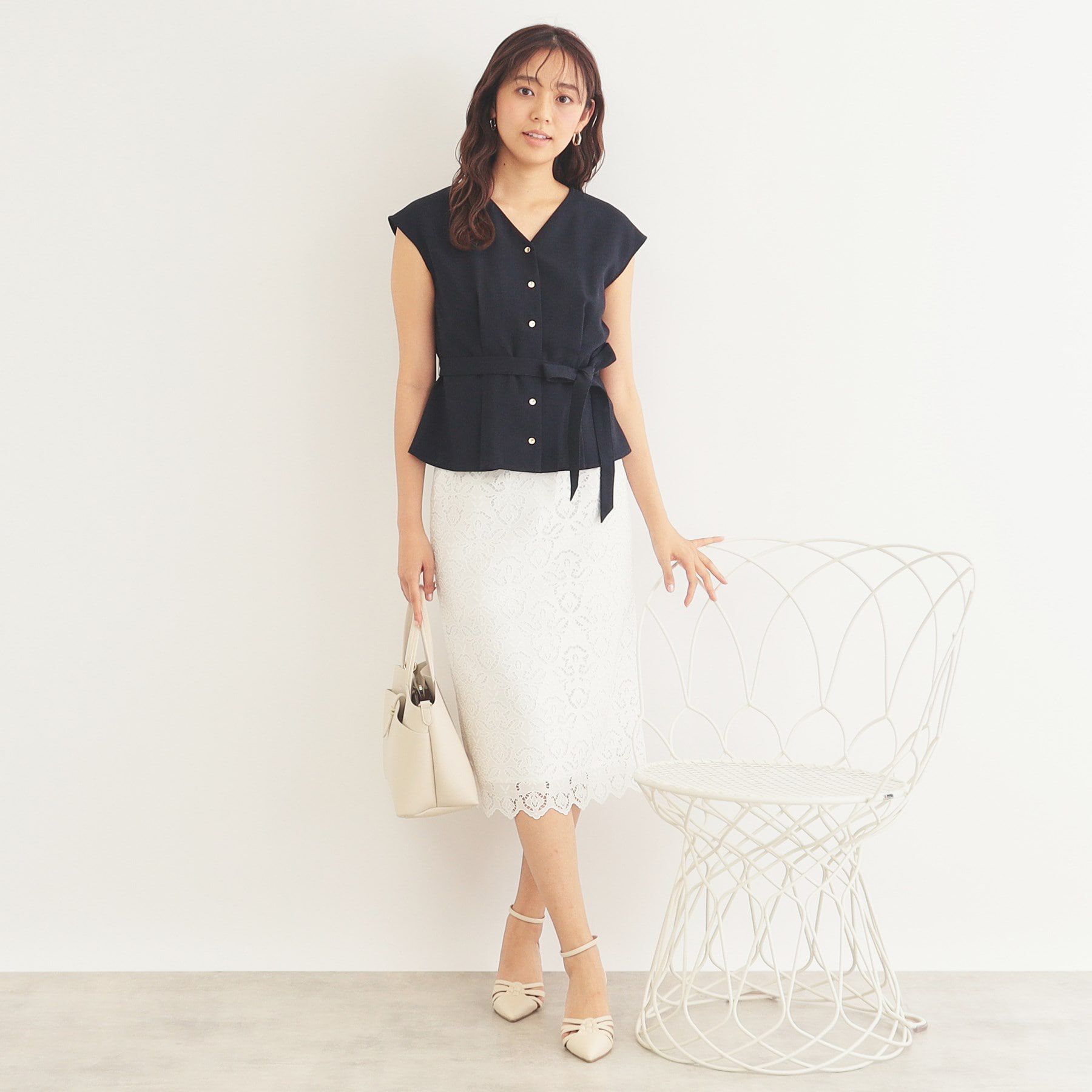 index「《美人百花掲載》リネンタッチ フレンチリボンブラウス/セットアップ対応【洗濯機洗い可/イージーアイロ」|シャツ・ブラウス|