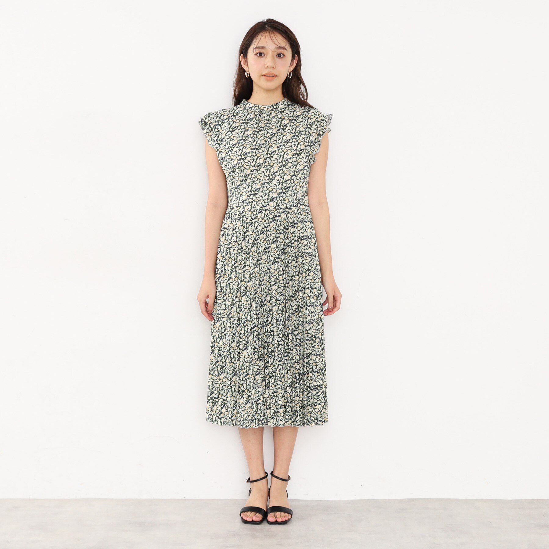 index「ミニフラワープリーツワンピース【洗濯機洗い可】」|ワンピース|
