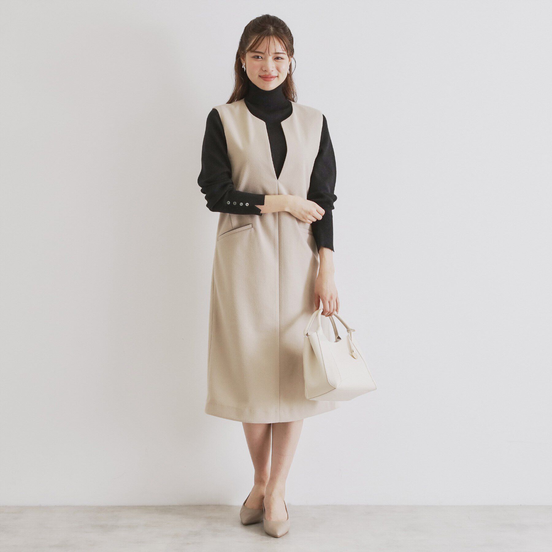 index「スリットネックジャンパースカート【洗濯機洗い可/イージーアイロン】」|ワンピース|