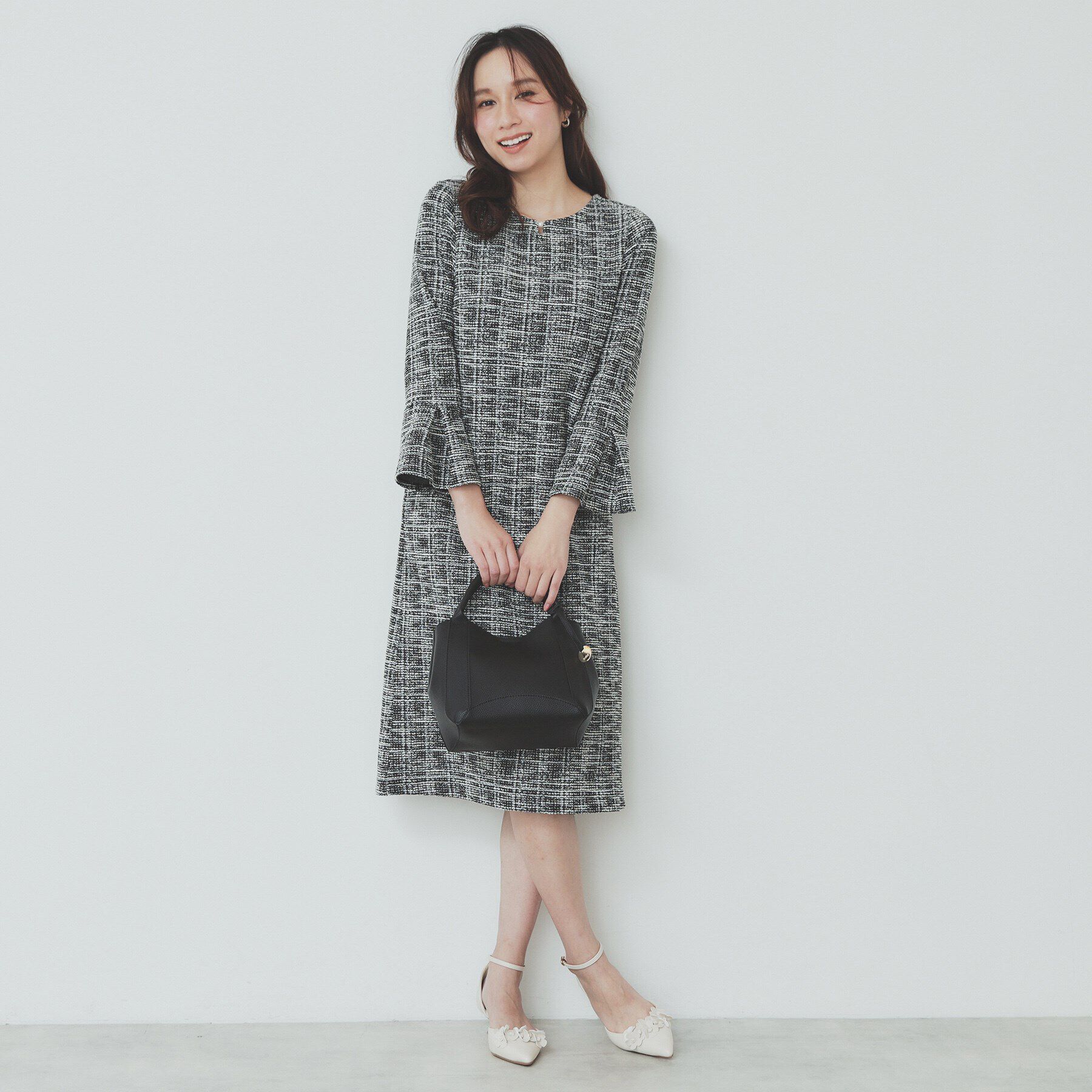 index「ストレッチラメツイードワンピース【洗濯機洗い可】」|ワンピース|