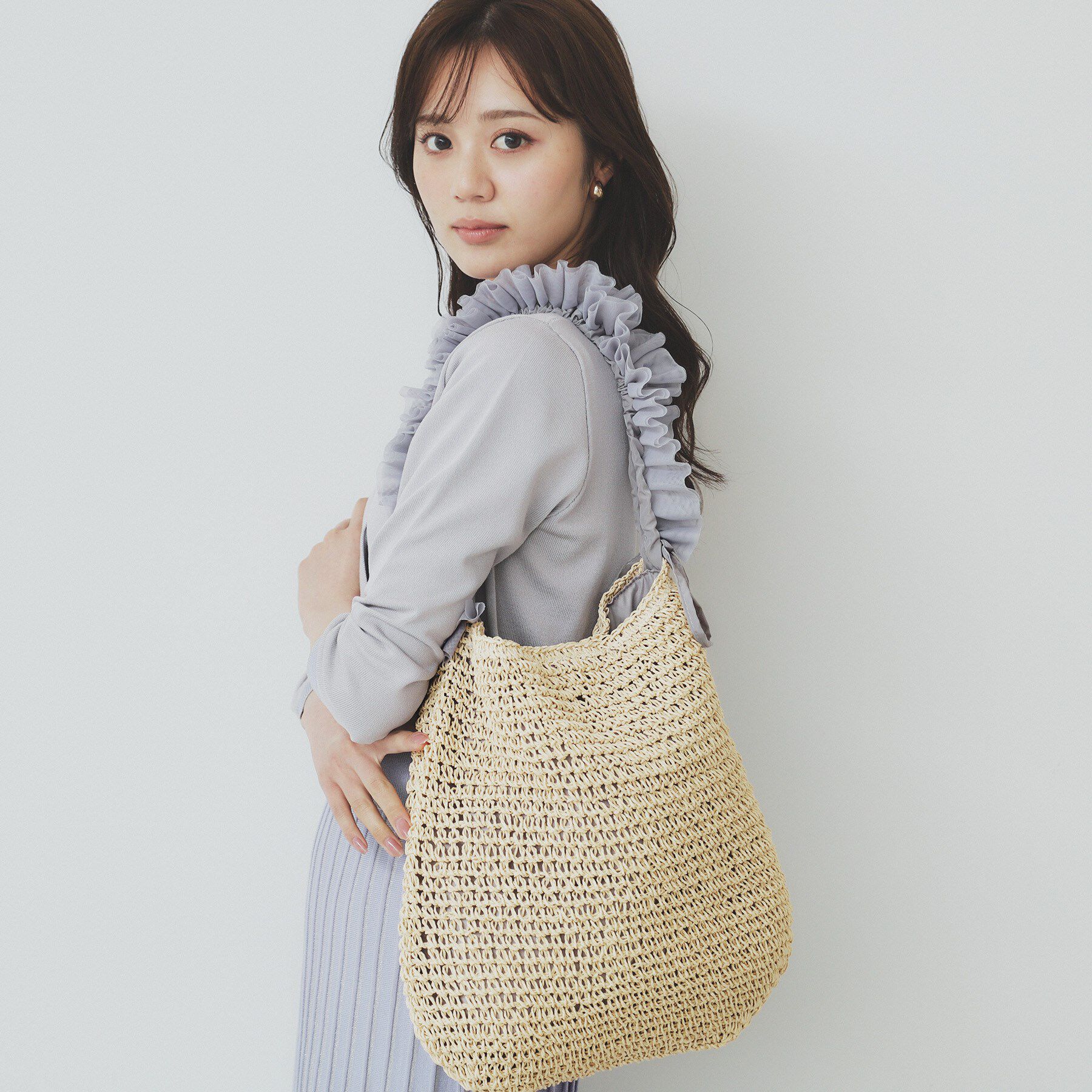 index「雑材ワンショルダーフリルA4トート」|トートバッグ|ライトベージュ(55