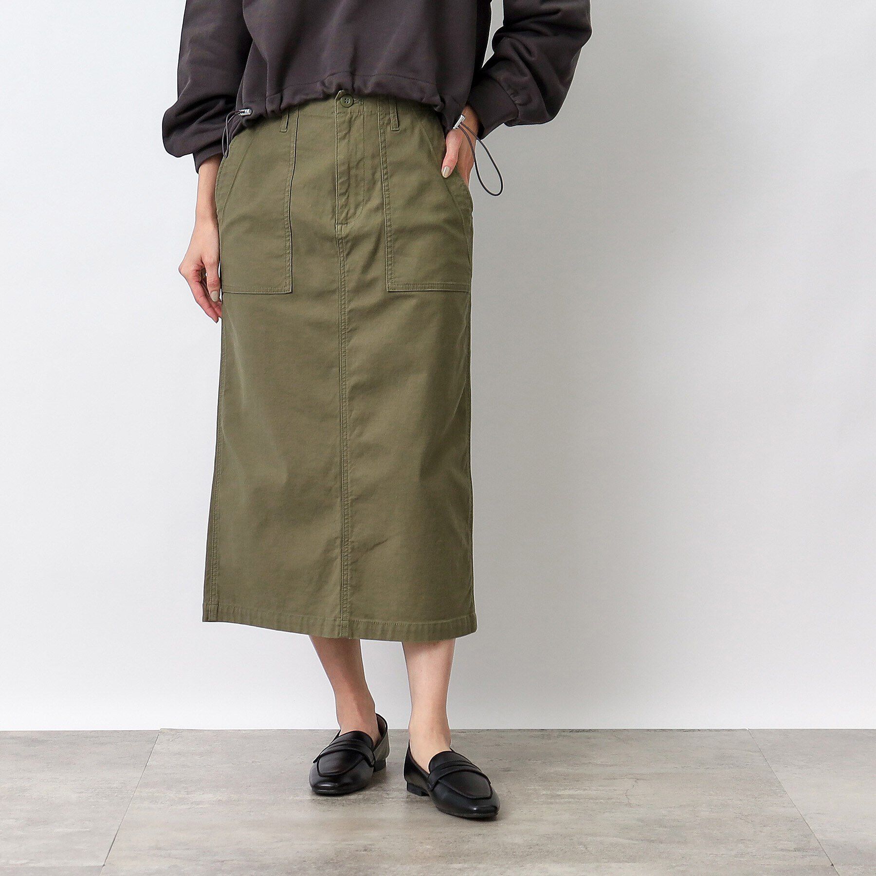 OPAQUE.CLIP「ストレッチベイカースカート/オーガニックコットン混【洗濯機洗い可／ストレッチ】」|スカート|カーキ(027)