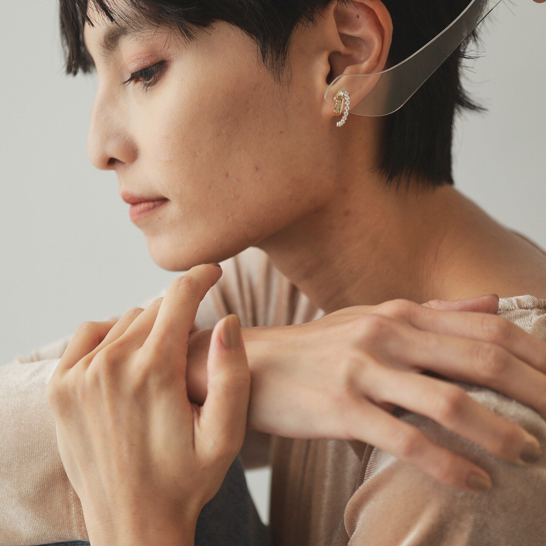 OPAQUE.CLIP「ビジューイヤリング」|イヤリング|