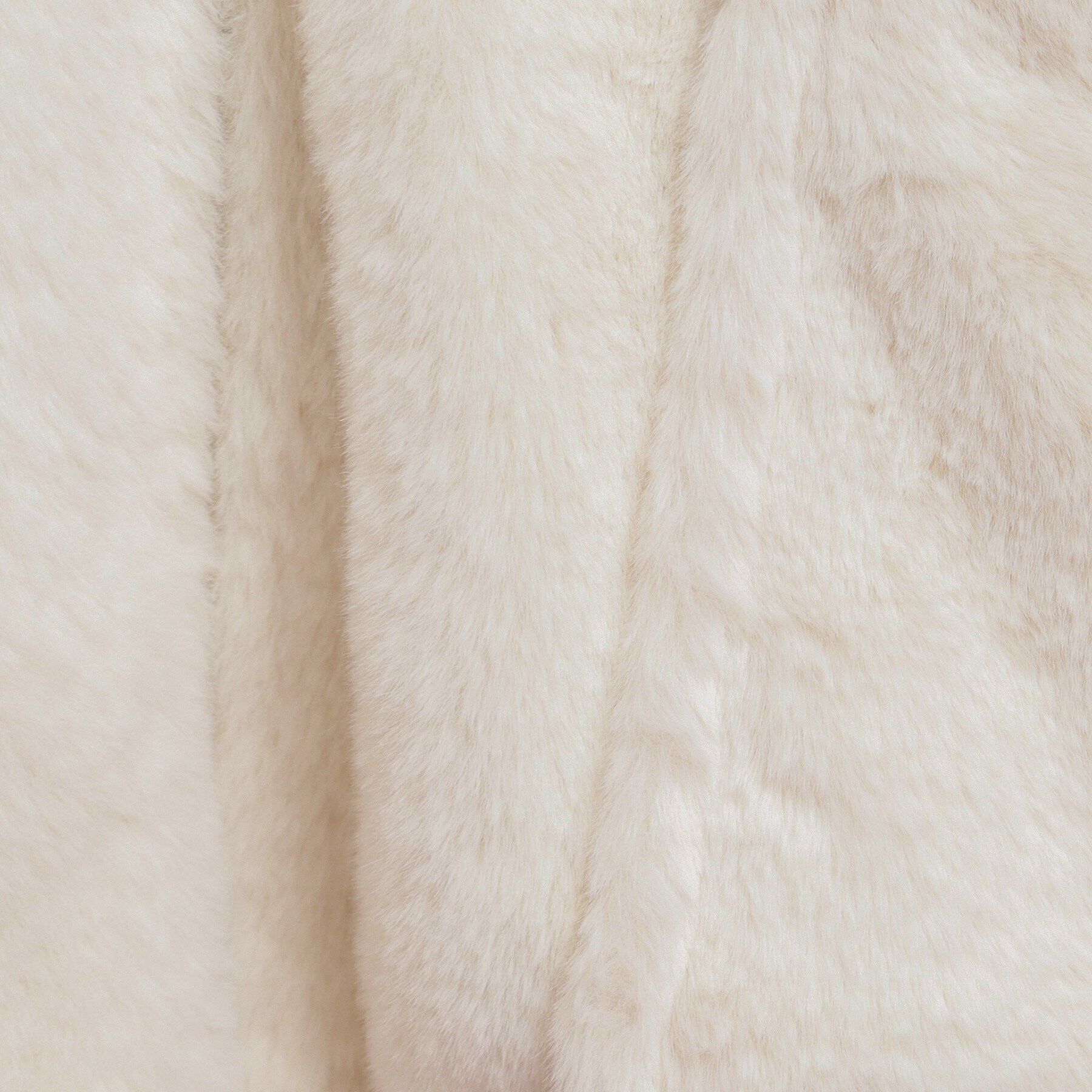 PINK-latte「【大人気/カラー追加あり】もふもふ エコファーブルゾン」|ブルゾン・スタジャン|