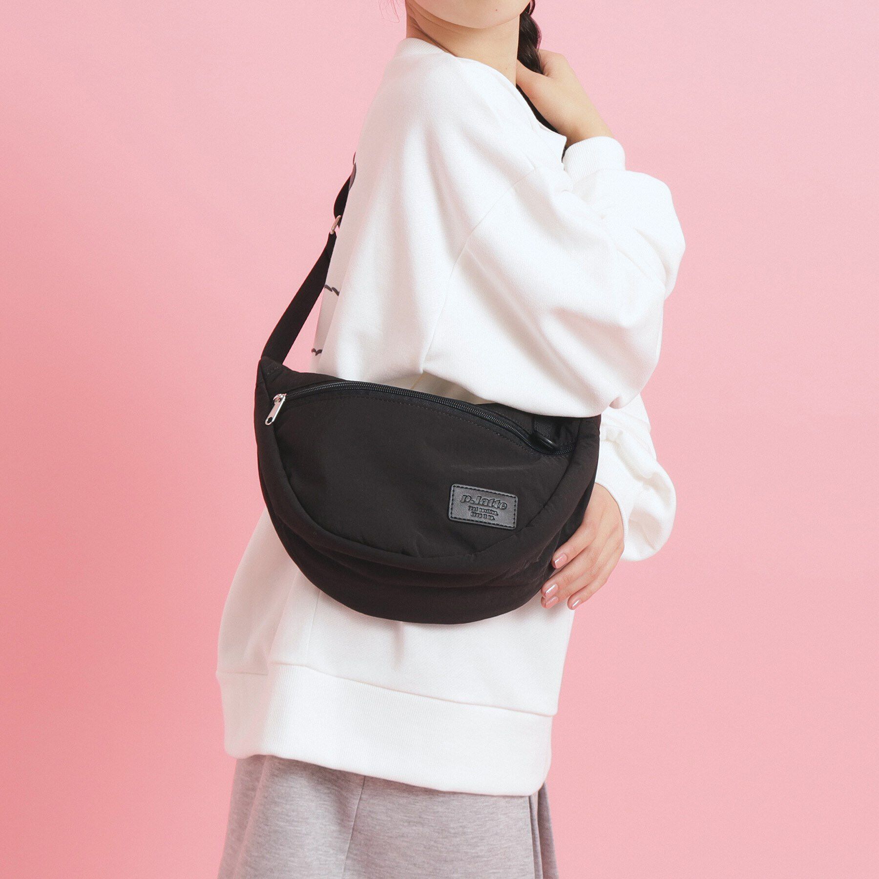 PINK-latte「バナナショルダー」|ショルダー・メッセンジャー|ブラック(019)