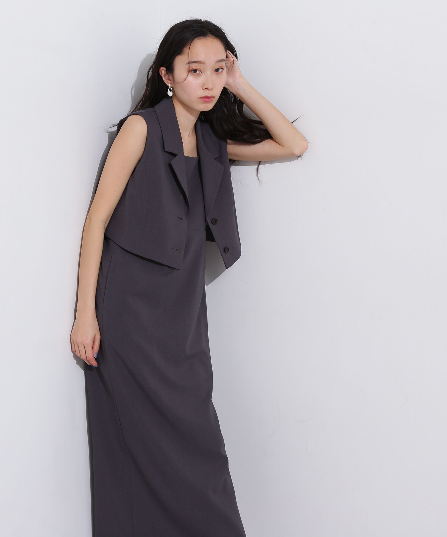  「テーラードジレ＆キャミワンピースセット」|ワンピース|チャコール1