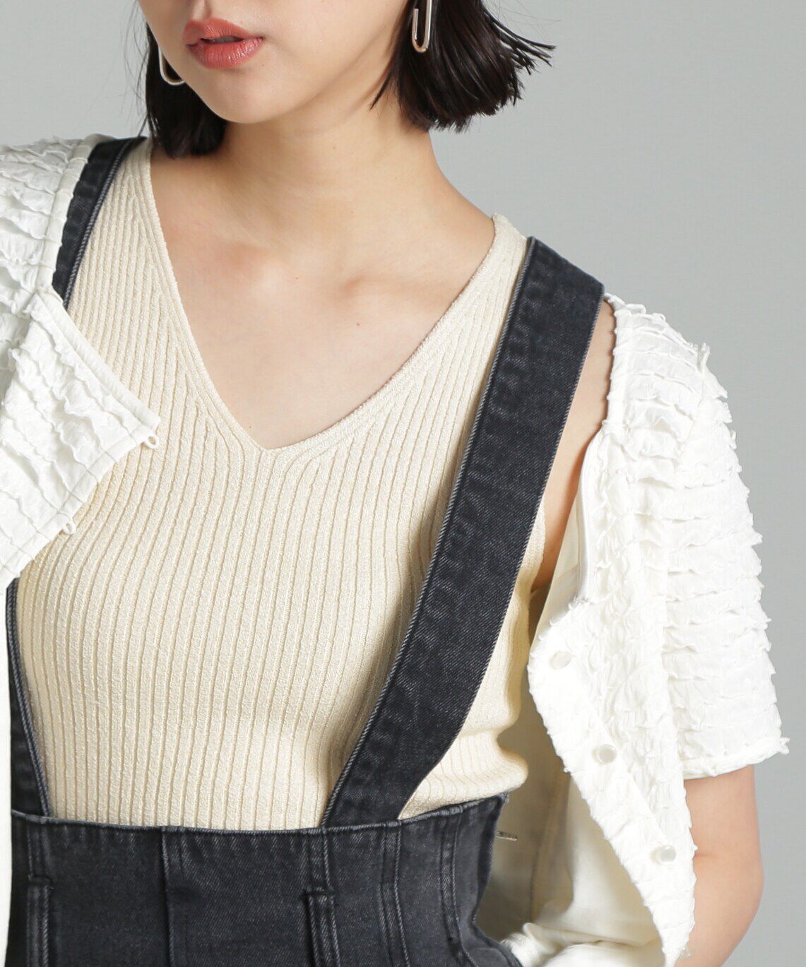  「ミニブークレVネックニットタンクトップ」|ニット・セーター|オフ