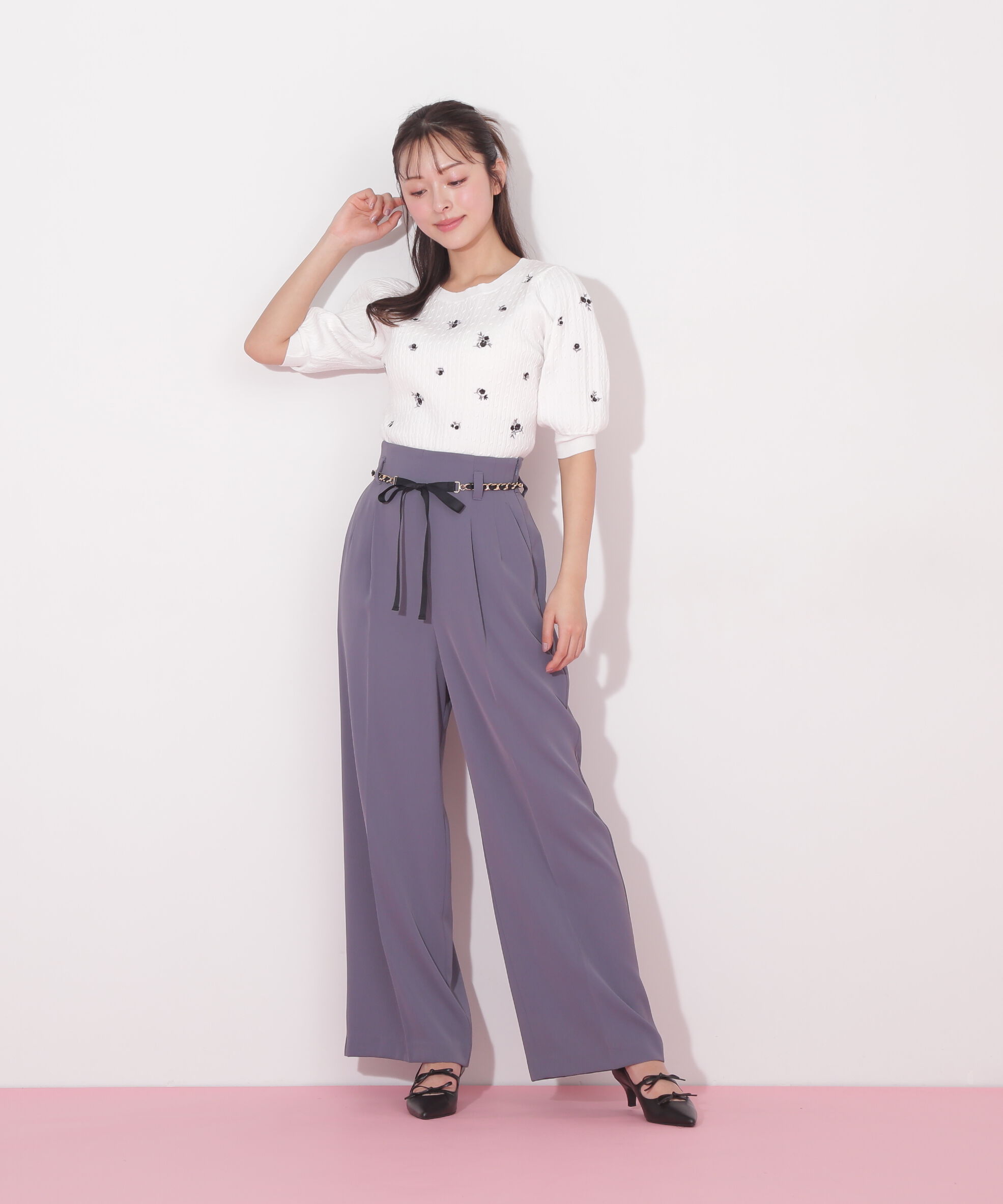  「フラワーエンブロイダリーコンパクトニット」|ニット・セーター|