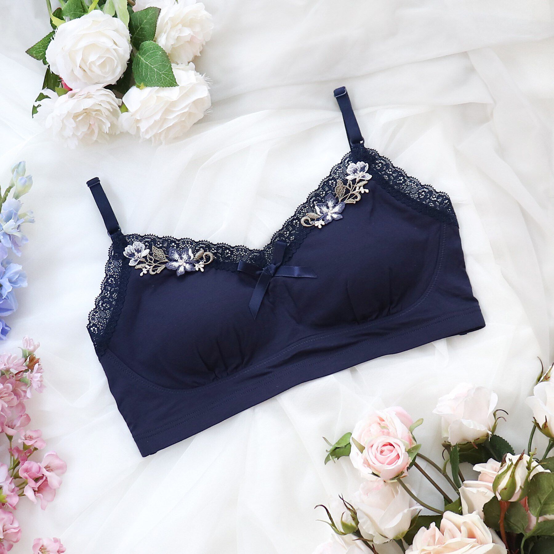 Risa Magli「ヴァレリー おやすみブラ」|インナー|ネイビー(094)