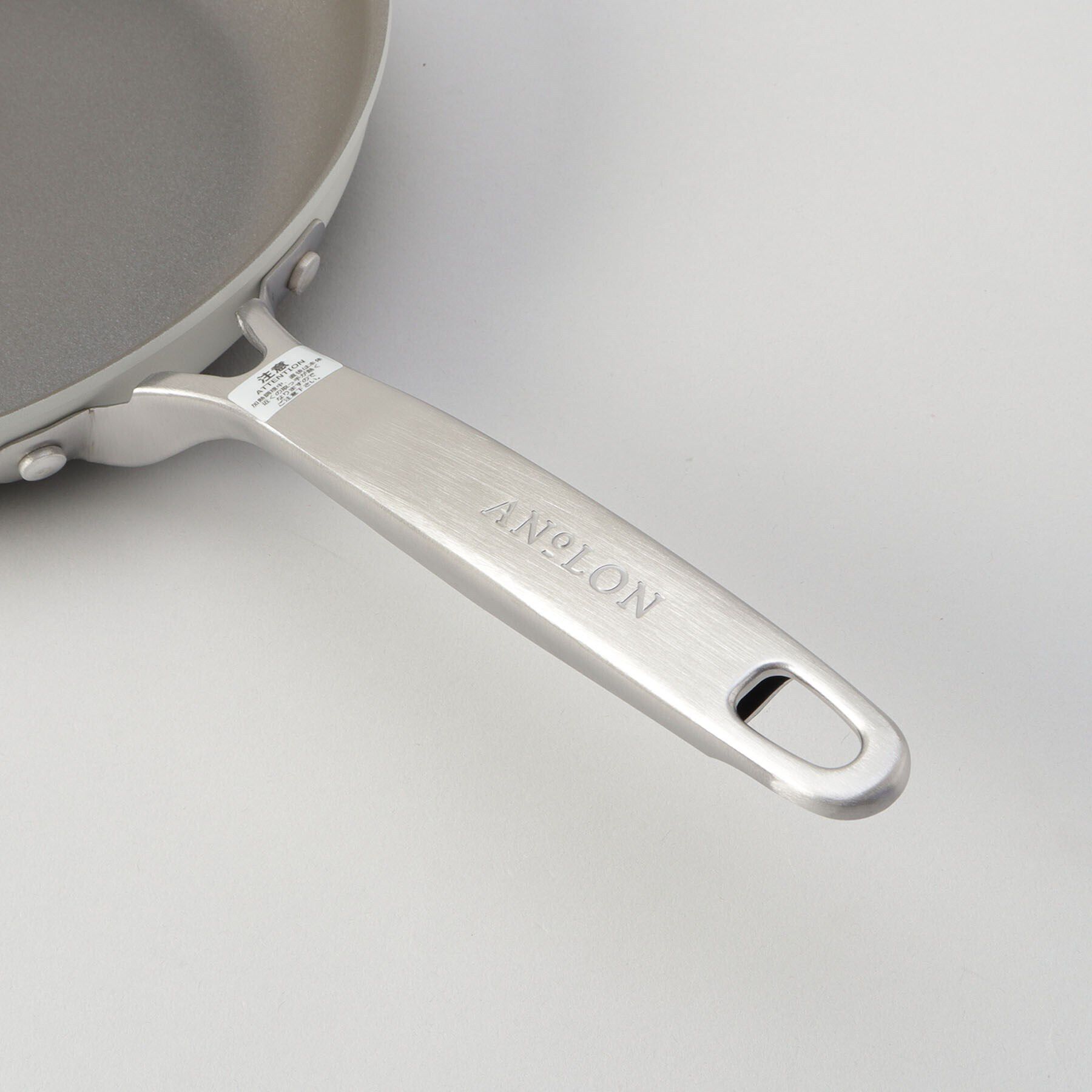 212 KITCHEN STORE「アナロンアチーブ24cm フライパン  ＜MEYER マイヤー＞」|食器・キッチングッズ|