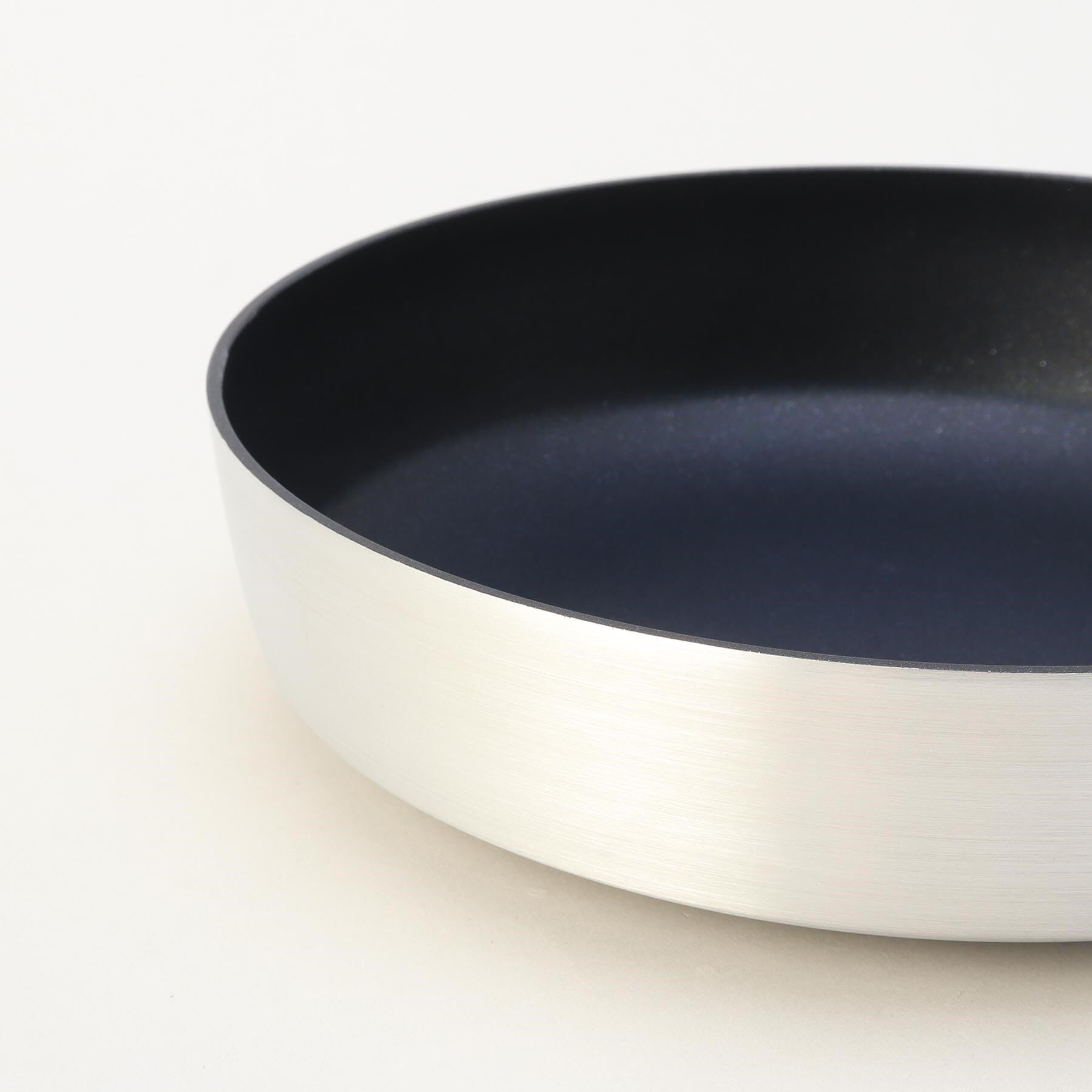 212 KITCHEN STORE「楓雅 fu-ga フライパン26cm」|食器・キッチングッズ|