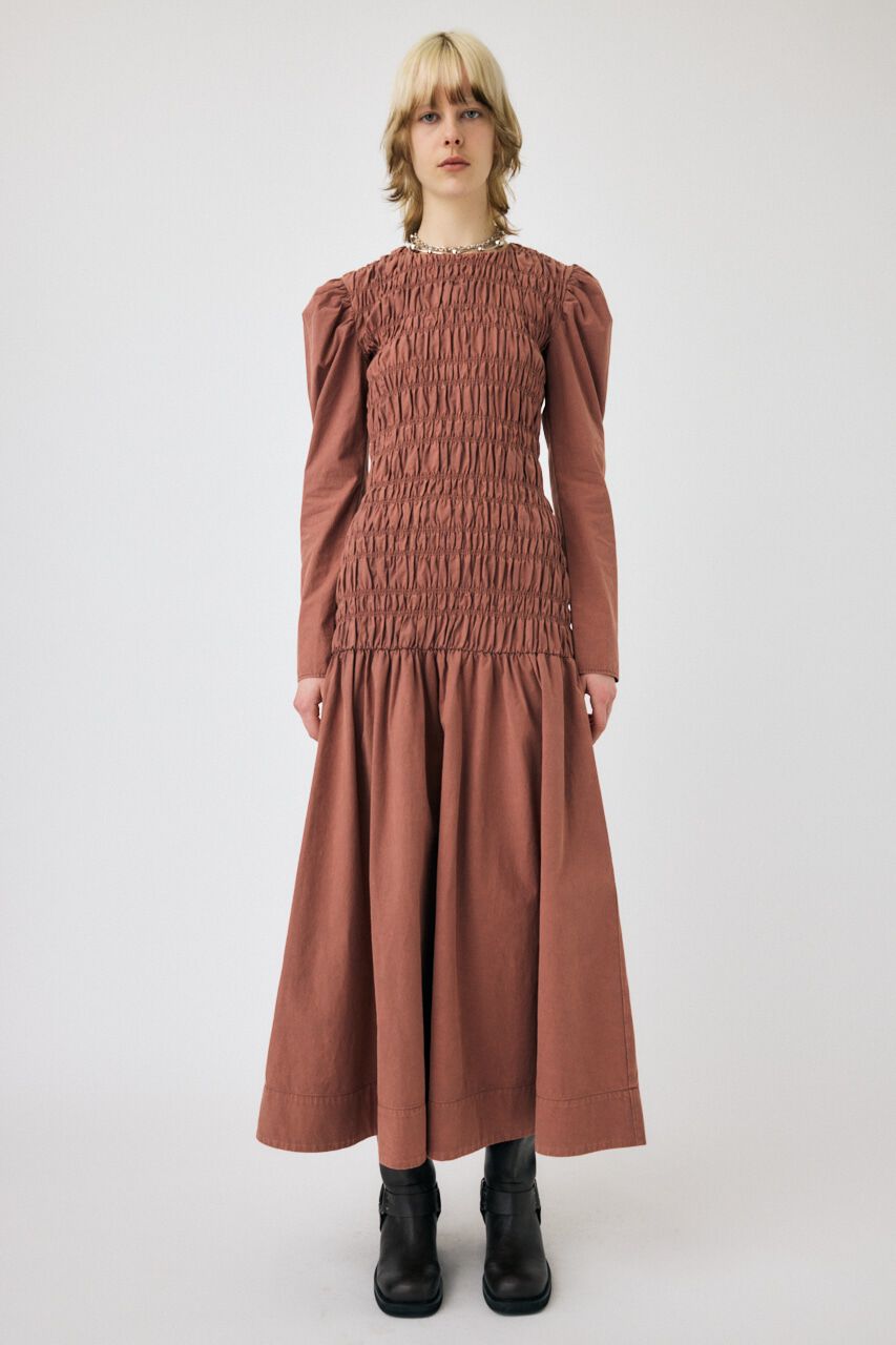 MOUSSY「SHIRRING GATHER ドレス」|ワンピース|BRN