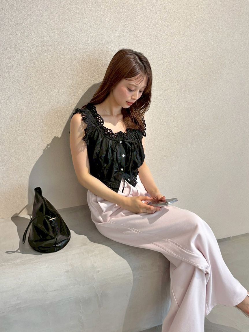 SNIDEL「クロップドコットンフリルブラウス」|シャツ・ブラウス|