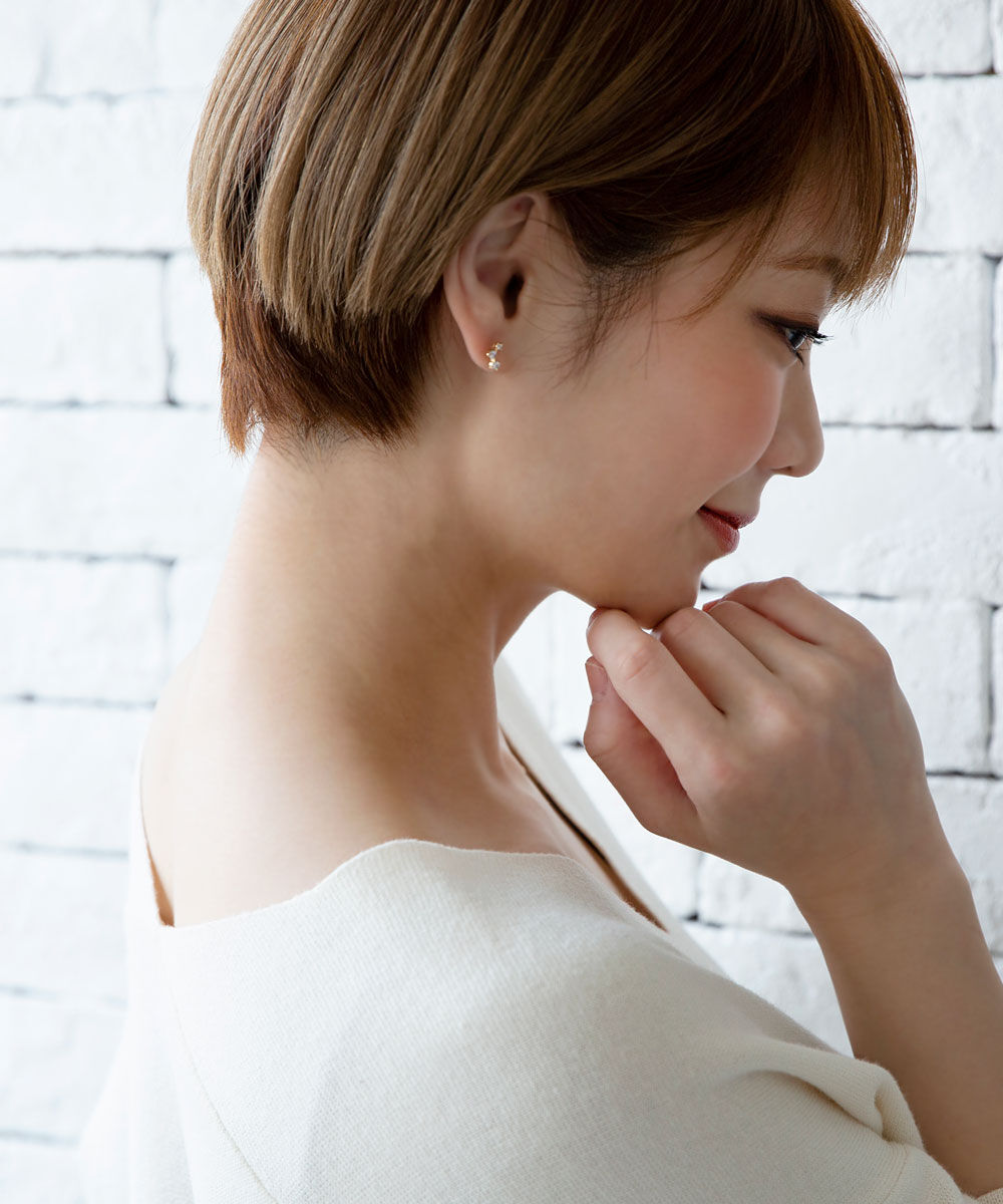 colleca la「ストーン配列ピアス」|ピアス|