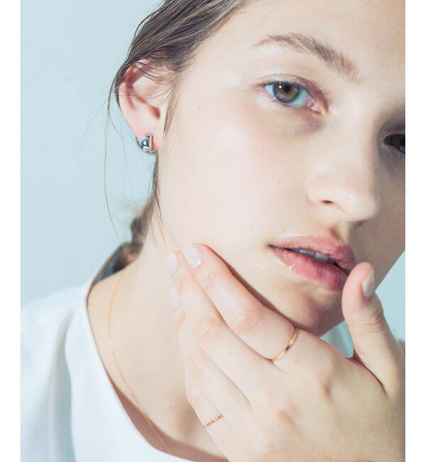 ete「ハグイヤリング ドロップ」|イヤリング|