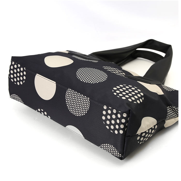 BACKYARD FAMILY「トートバッグ レディース 通販 大学生 通勤 通学 肩掛け 大きめ a4 撥水 ショルダーバッグ」|トートバッグ|