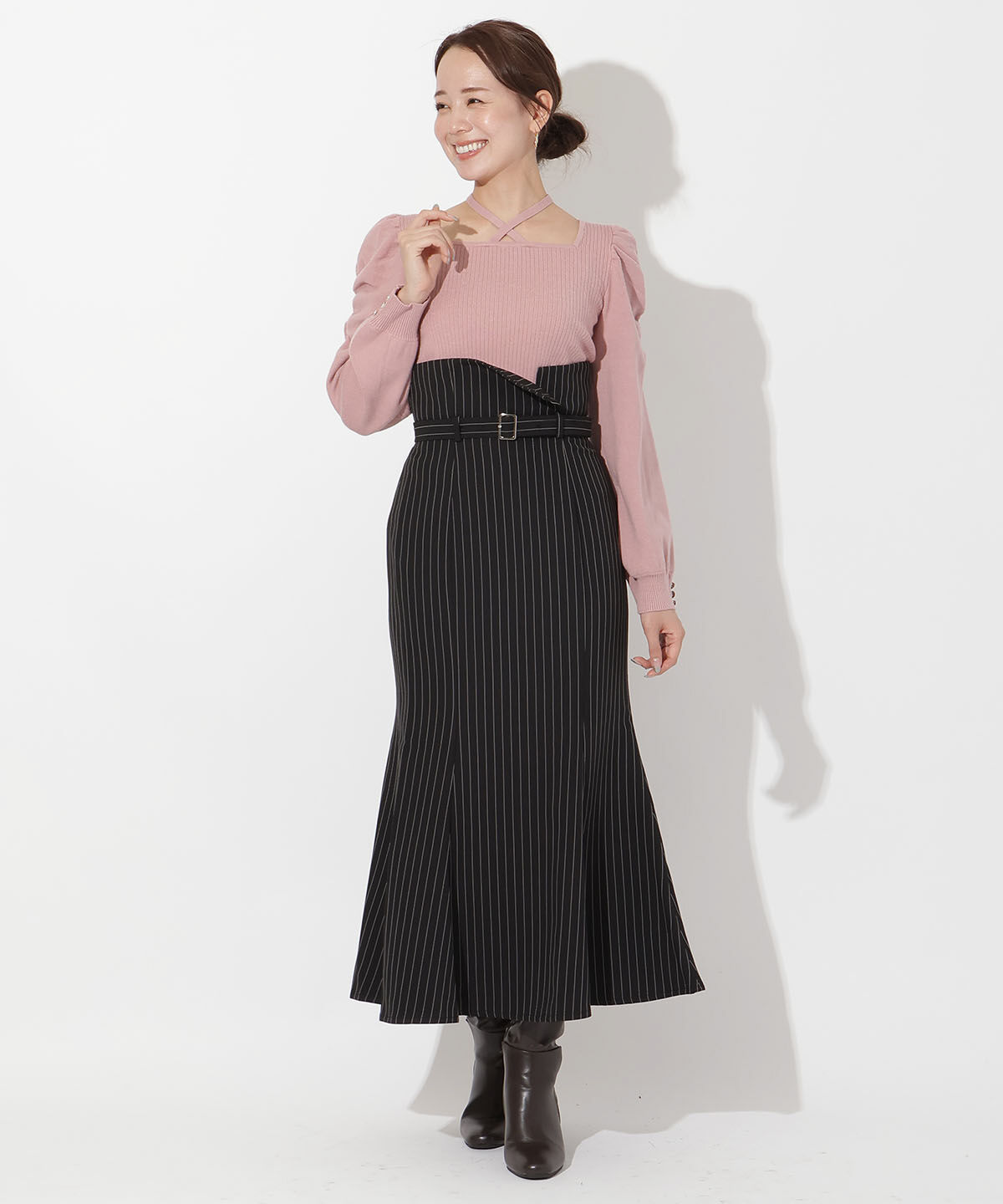 アンドクチュール「スクエアネック袖ギャザープルオーバー」|ニット・セーター|