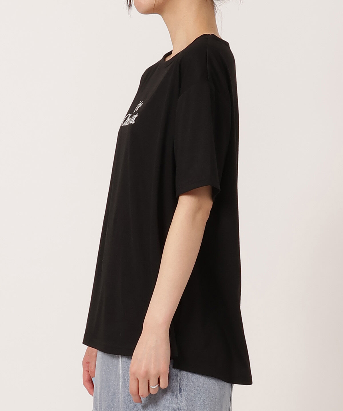 REDYAZEL「Late Checkout プリントTシャツ」|Tシャツ・カットソー|