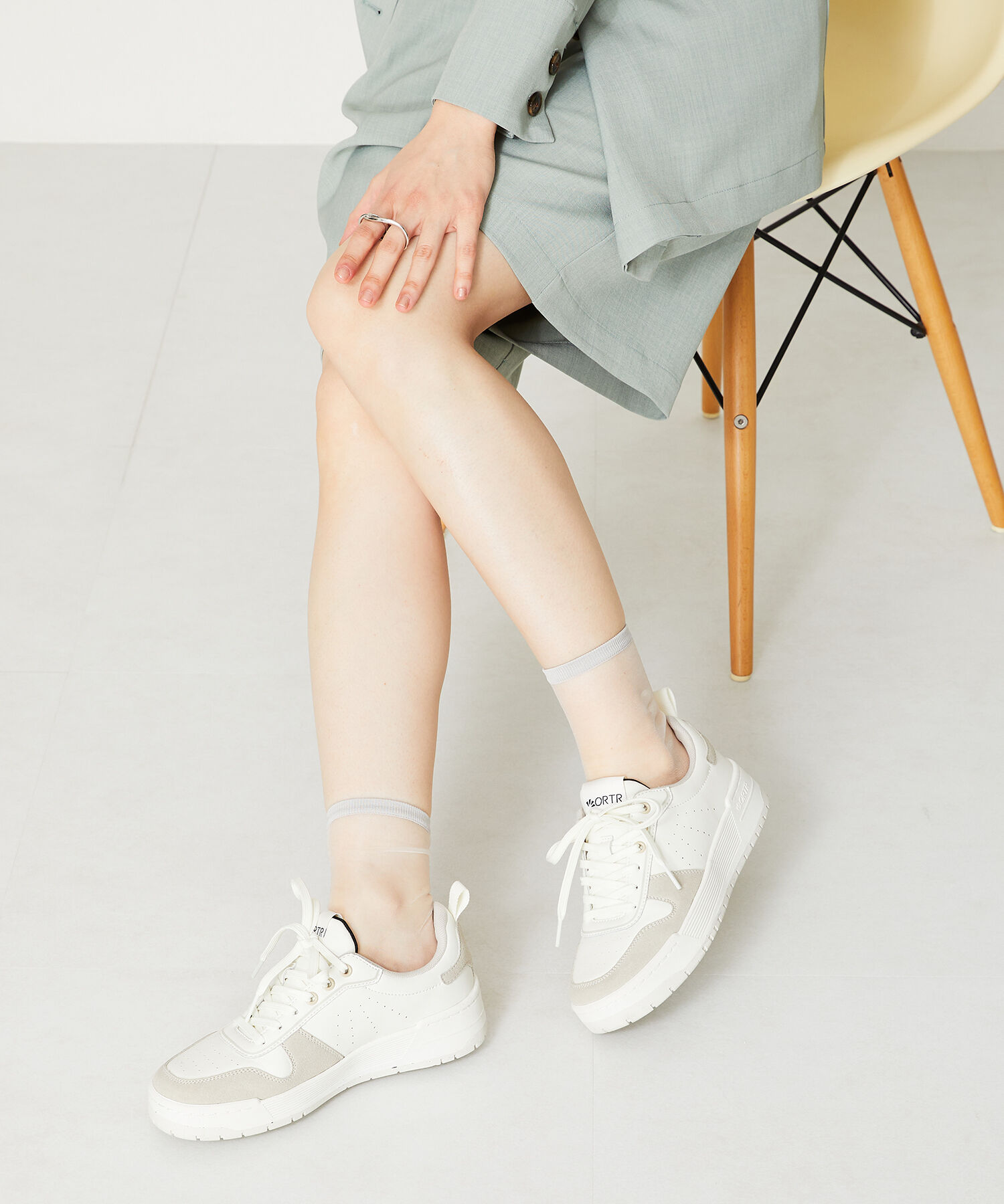 ORiental TRaffic「【トレンド】パンチングミッドソールスニーカー/OT3725 スニーカー 定番 人気 売れてる」|スニーカー|