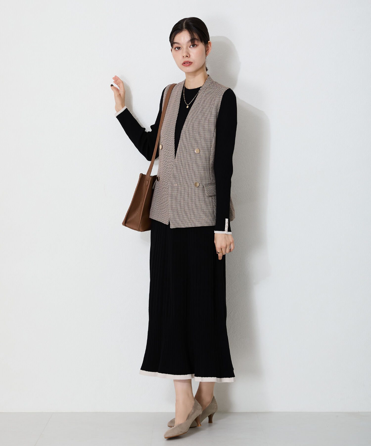 ORiental TRaffic「【WEB限定 / 累計9万足突破】 ミドルヒール パンプス /R-4008  ヒール5.5cm シンプル オフィス クッション」|パンプス|