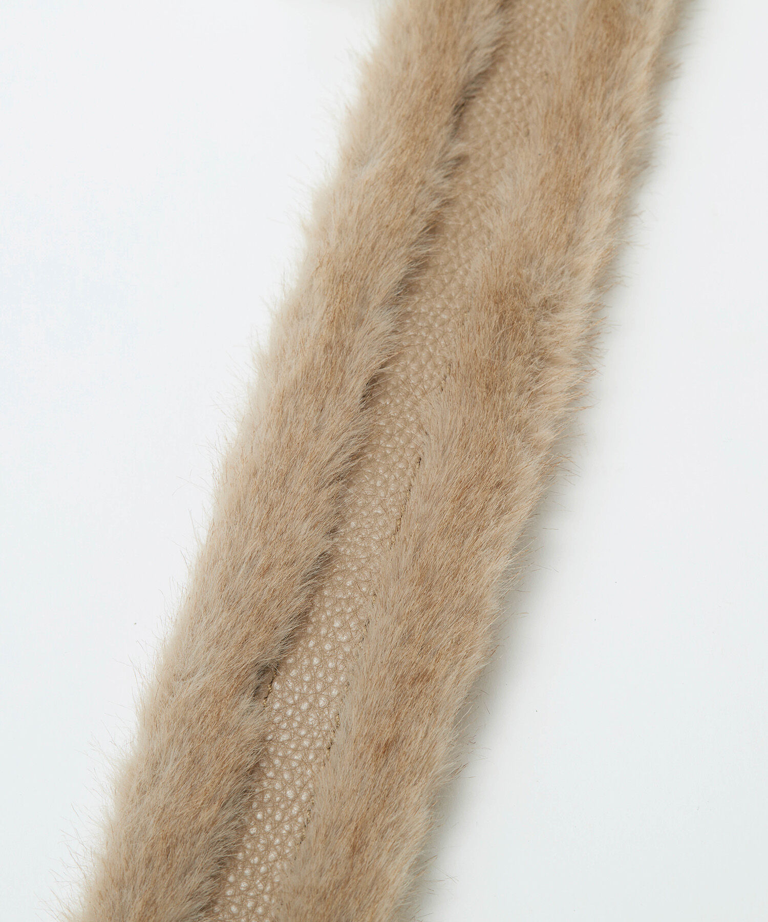 TOPKAPI TREASURE「【TREASURE TOPKAPI】ムートンポーチ付き ショルダーベルト / スマホストラップ」|ストラップ|