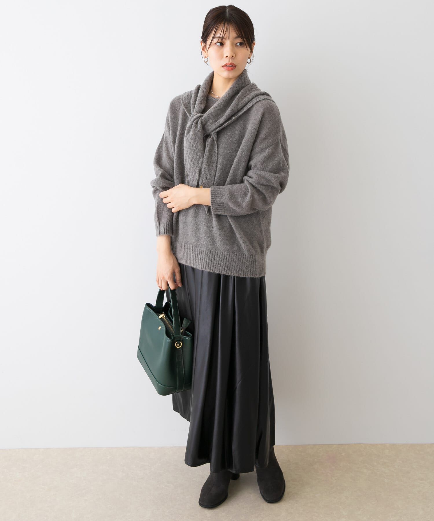 URBAN RESEARCH ROSSO「F by ROSSO　ヘアリーニットプルオーバー+ニットスカーフ」|ニット・セーター|