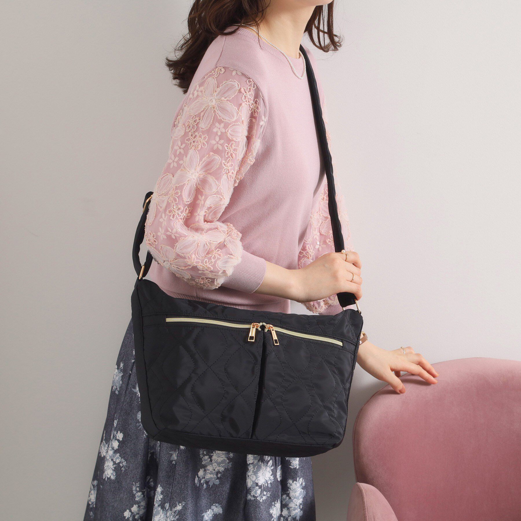 ITS&rsquo;DEMO「【6ポケット】キルトショルダー」|ショルダー・メッセンジャー|ブラック(019)