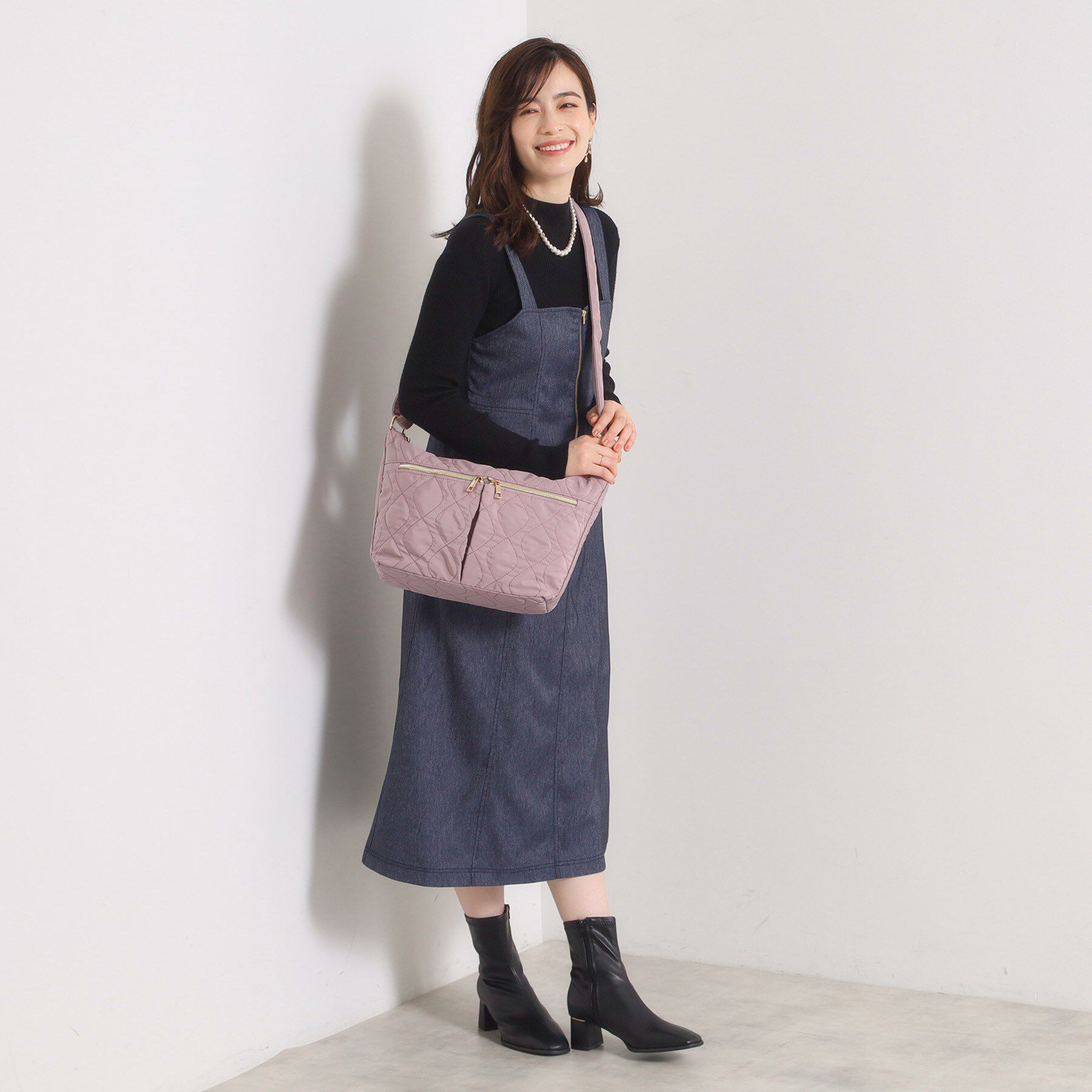 ITS&rsquo;DEMO「【6ポケット】キルトショルダー」|ショルダー・メッセンジャー|