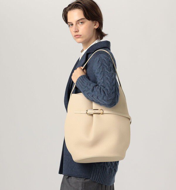 TOMORROWLAND GOODS「LIFFNER BELTED BUCKET  L ショルダーバッグ」|ショルダー・メッセンジャー|