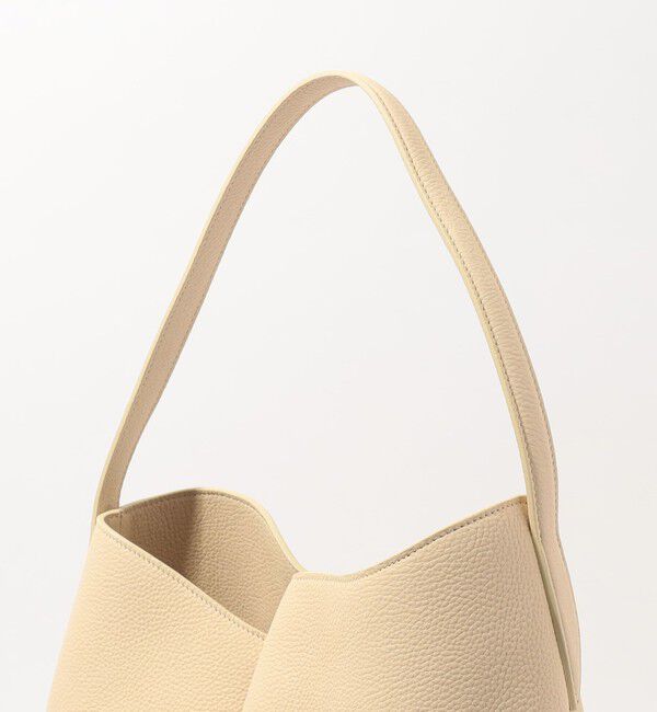 TOMORROWLAND GOODS「LIFFNER BELTED BUCKET  L ショルダーバッグ」|ショルダー・メッセンジャー|