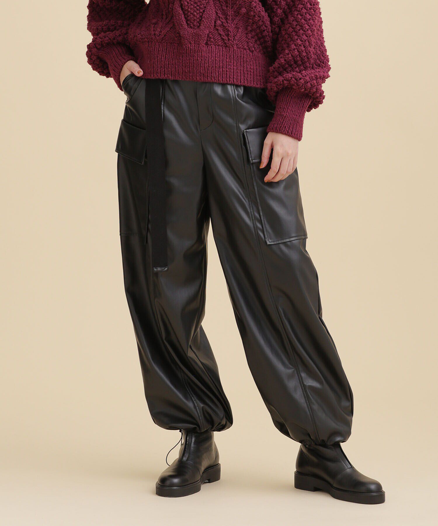 nano･universe「PROTAGONISTA/フェイクレザーベルト付きミリタリーパンツ」|チノ|ブラック