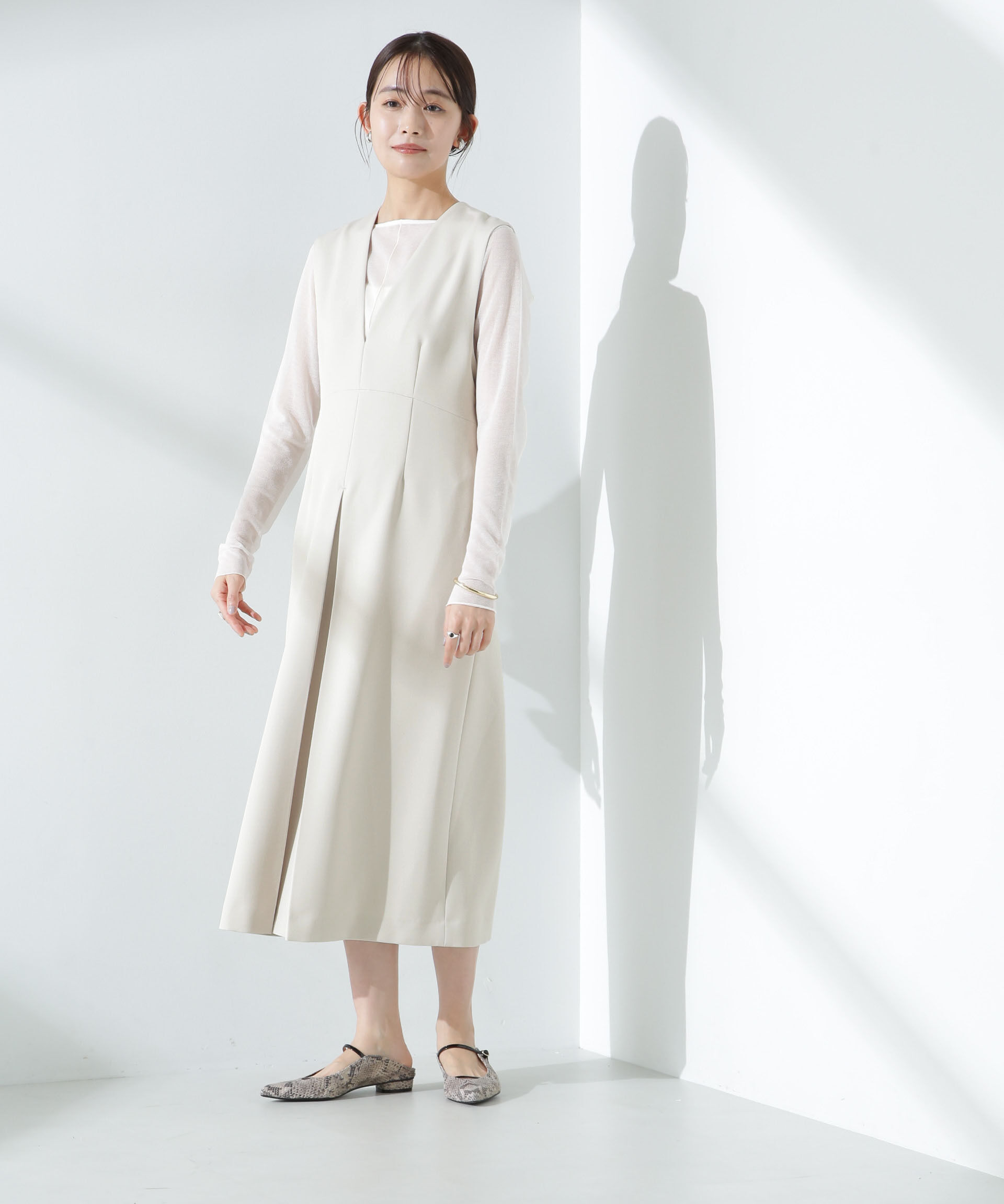 nano･universe「デイリーファンクション Vネックタックワンピース(セットアップ可)」|ワンピース|