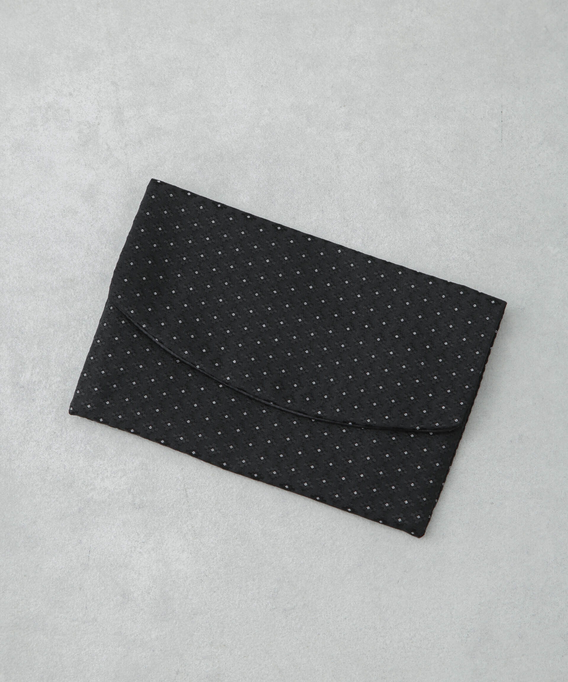 nano･universe「kaene/ラウンドパイピング袱紗」|その他|ブラック