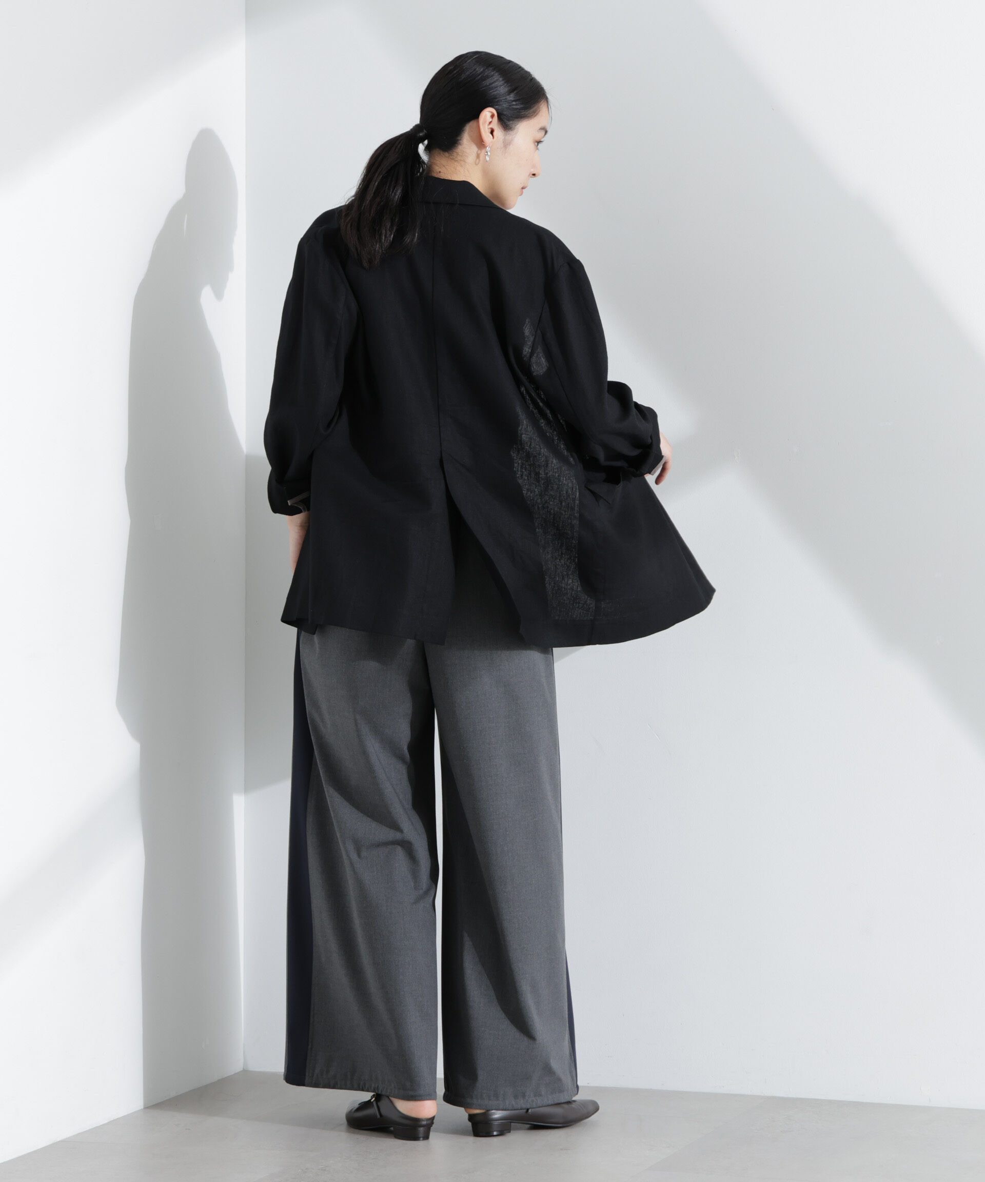 nano･universe「ラインイージーワイドパンツ」|チノ|